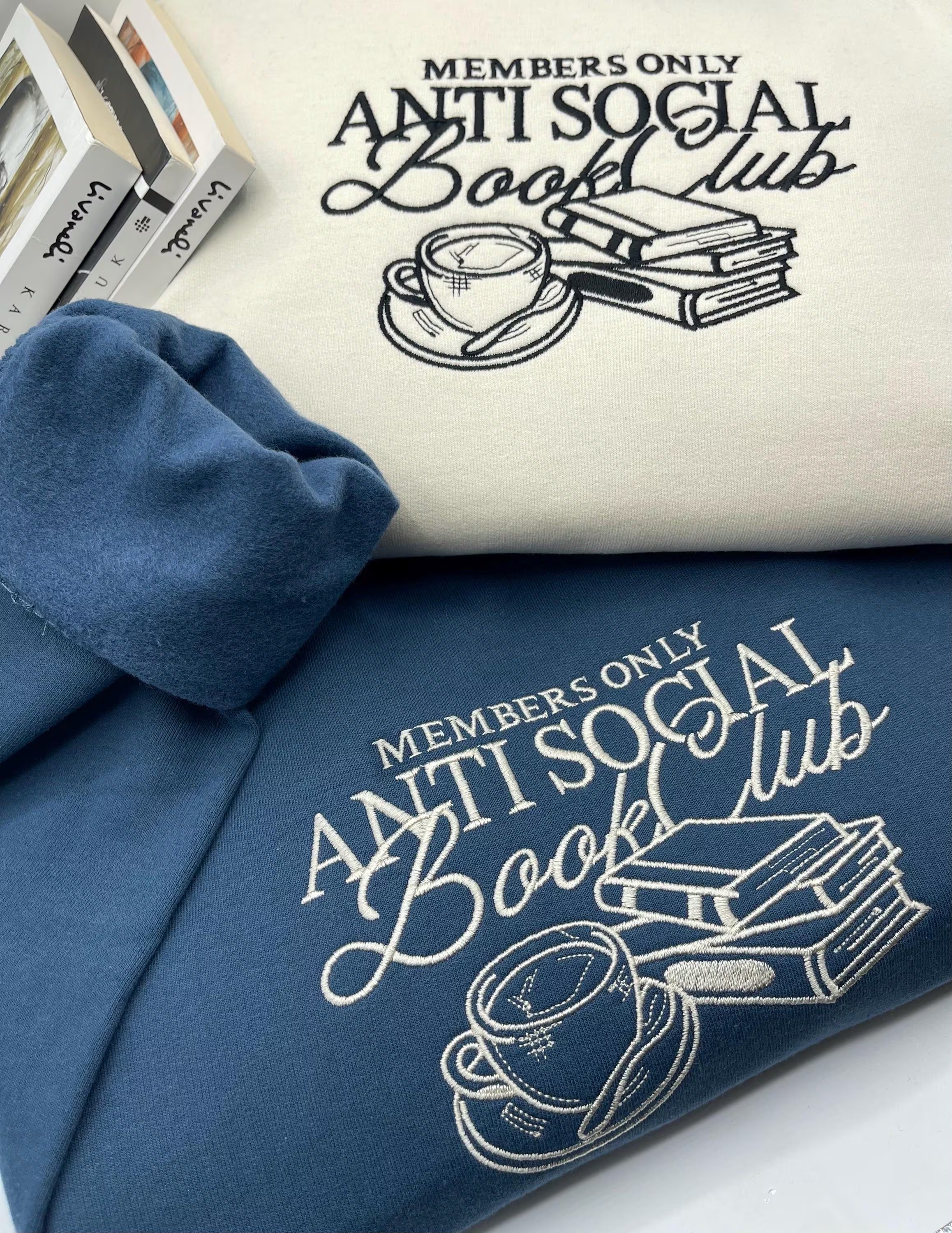 Embroidered Sweatshirt for Readers_thumbnail_5