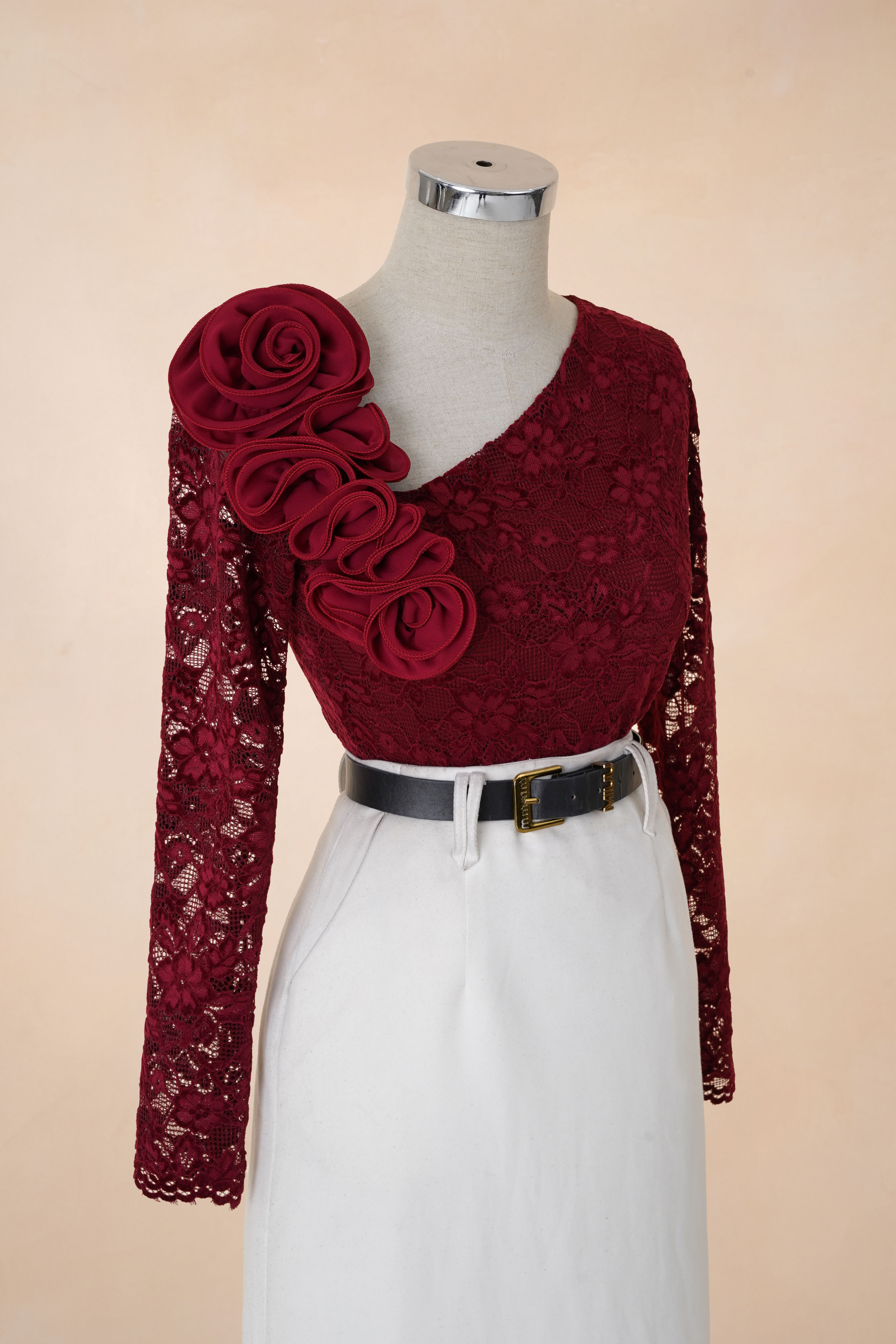 Áo Ren Cổ Lệch Hoa Vai_thumbnail_2