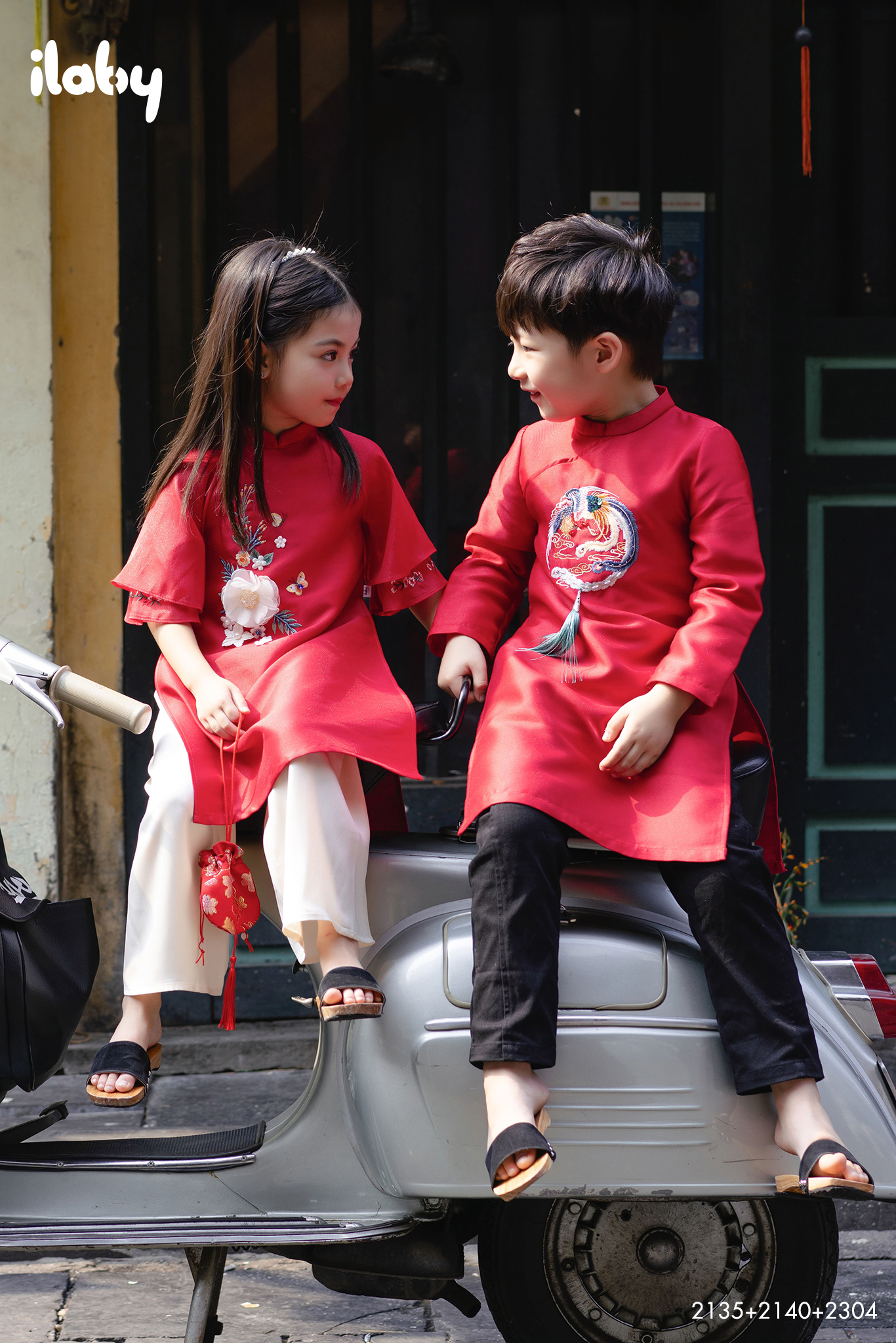 Áo dài bé thêu phượng_thumbnail_3