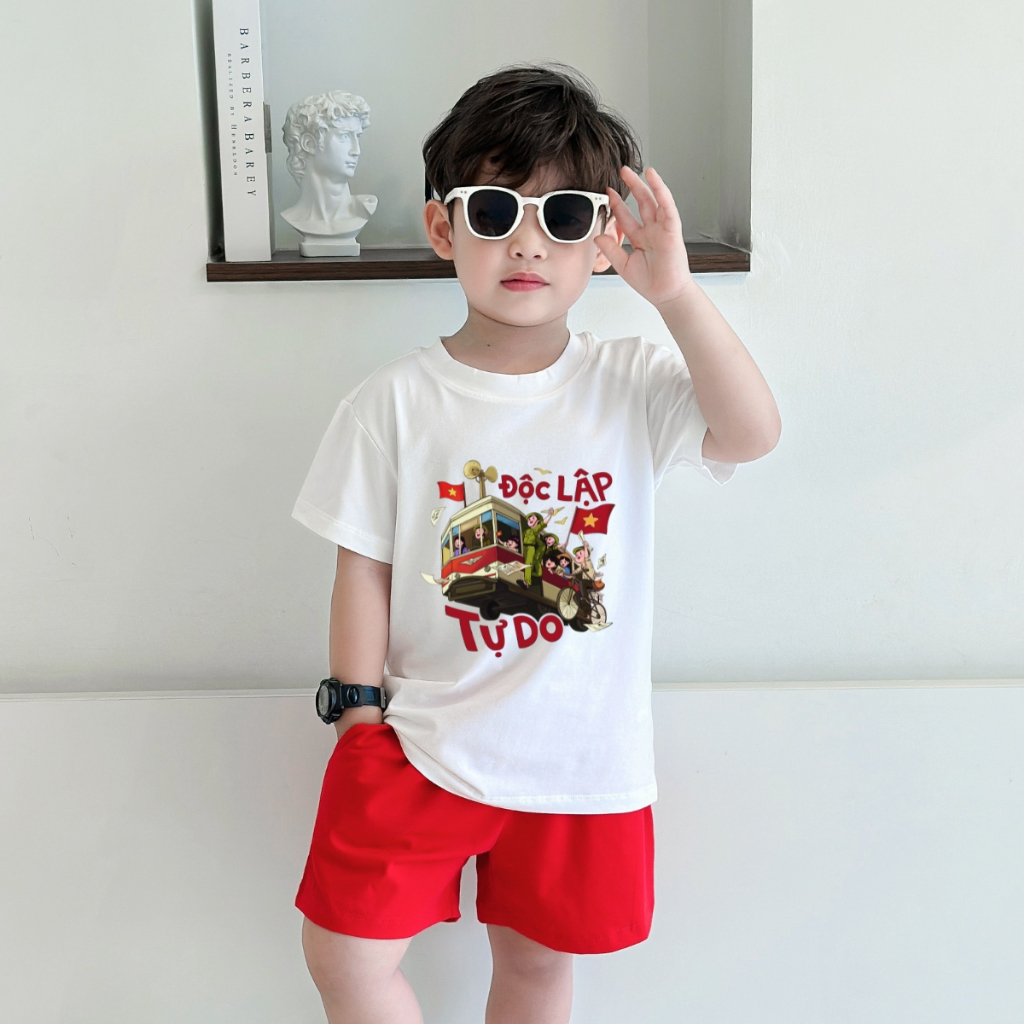Bộ đồ bé trai in hình 'Cờ đỏ Sao vàng - Độc lập Tự Do' - Loza Kids BD032