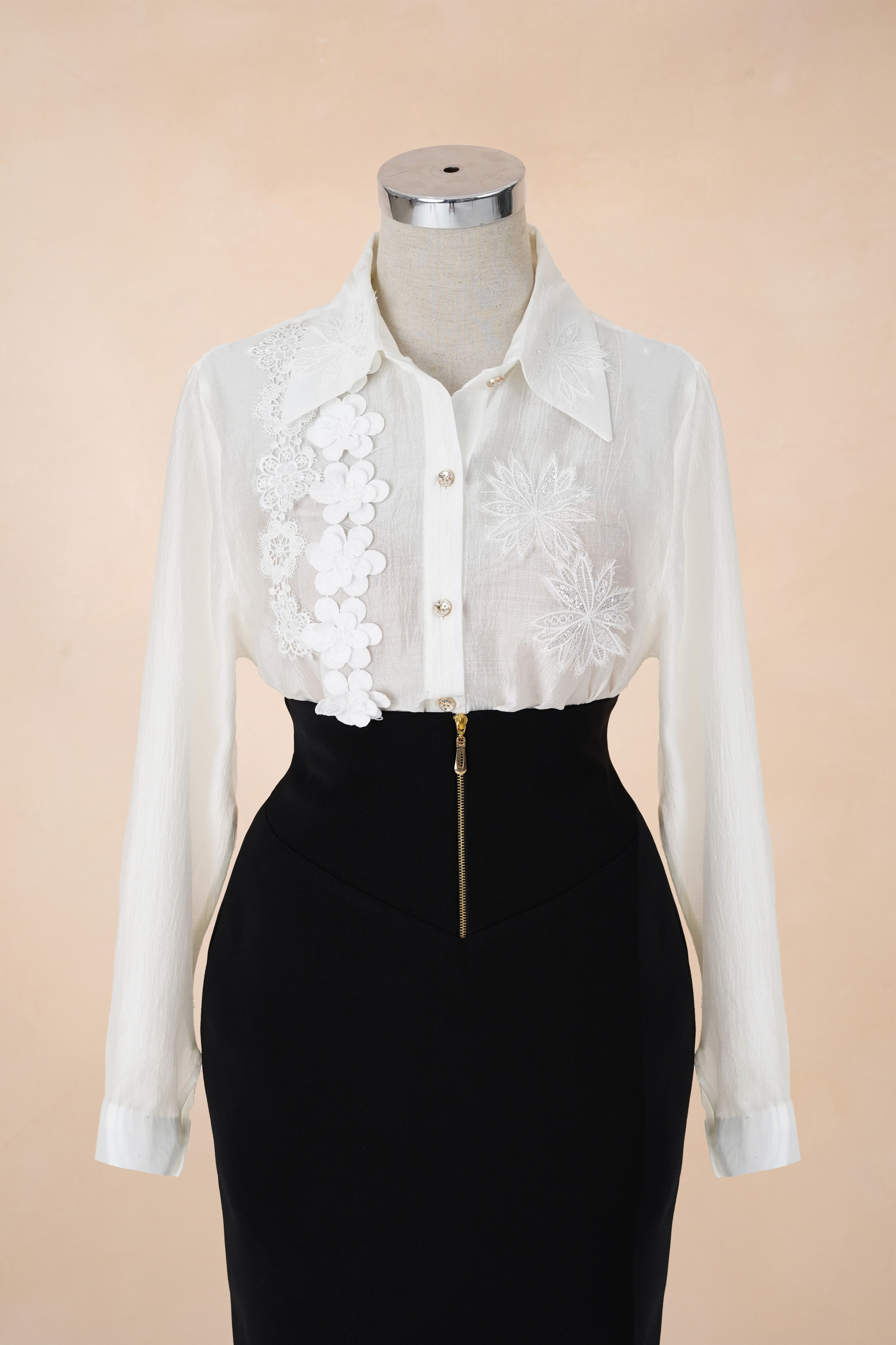 Sơ Mi Đính Hoa Phối Cườm