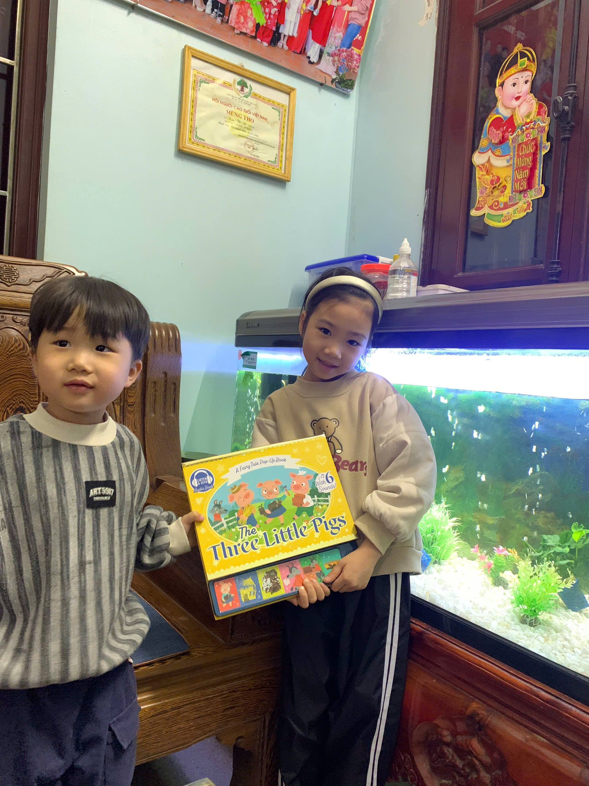 FAIRYTALES POP-UP SOUND BOOK: THREE LITTLE PIGS (North Parade)_thumbnail_13