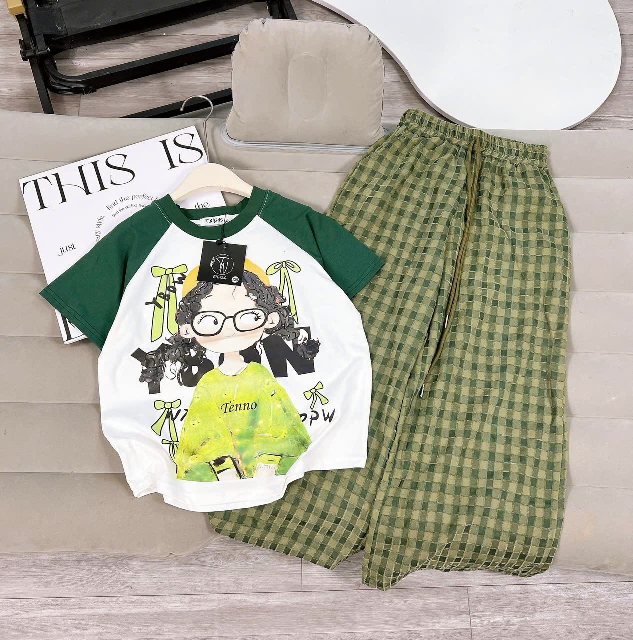 [Z81] Sét mũ vàng xù mì tôm