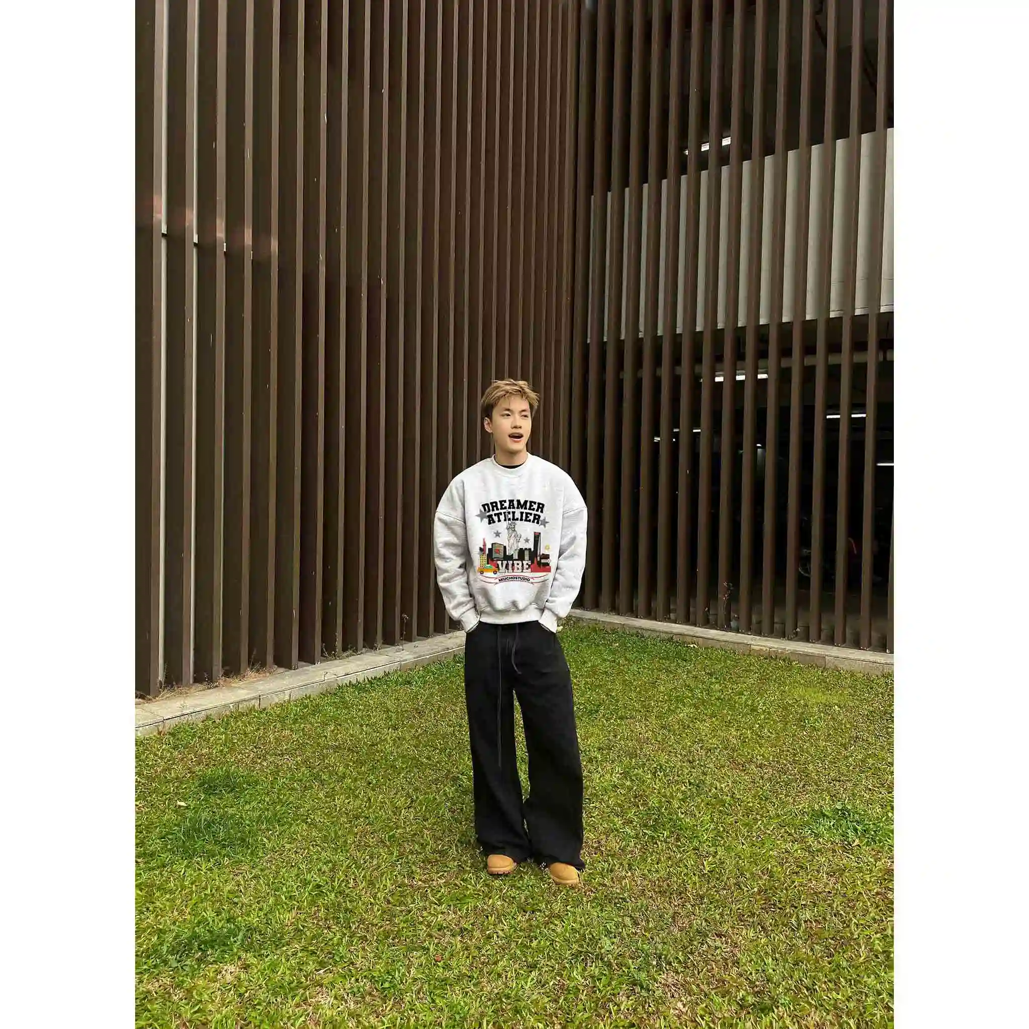 Áo Sweater nam form boxy Miucho Club nỉ 2 da mềm mại thoáng mát Dreamer Atelier in mix 2818_thumbnail_3