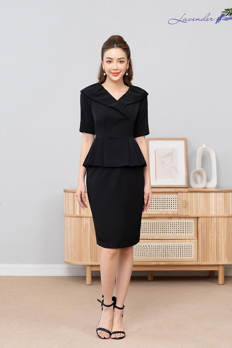Đầm ôm peplum cổ choàng D2446