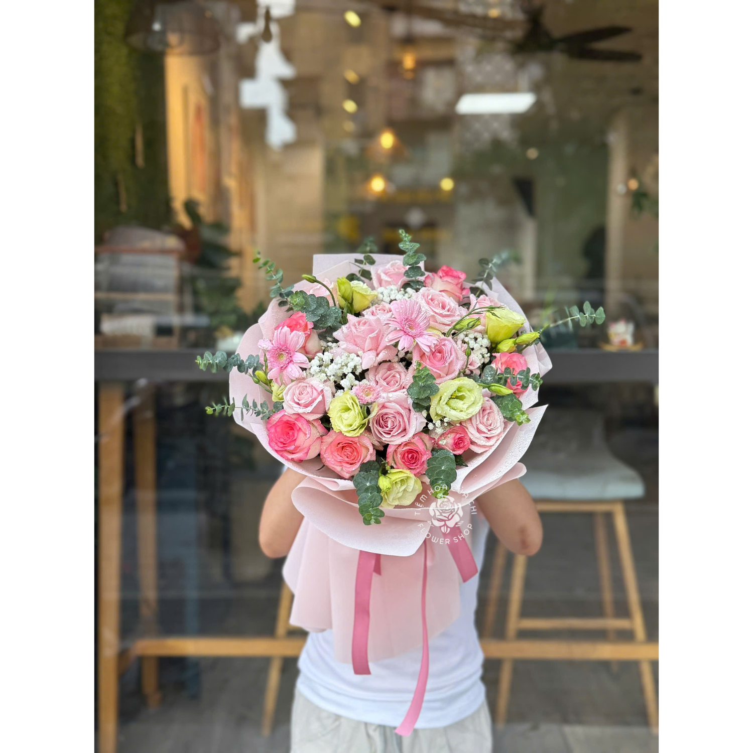 Bó hoa hồng mix bó tròn