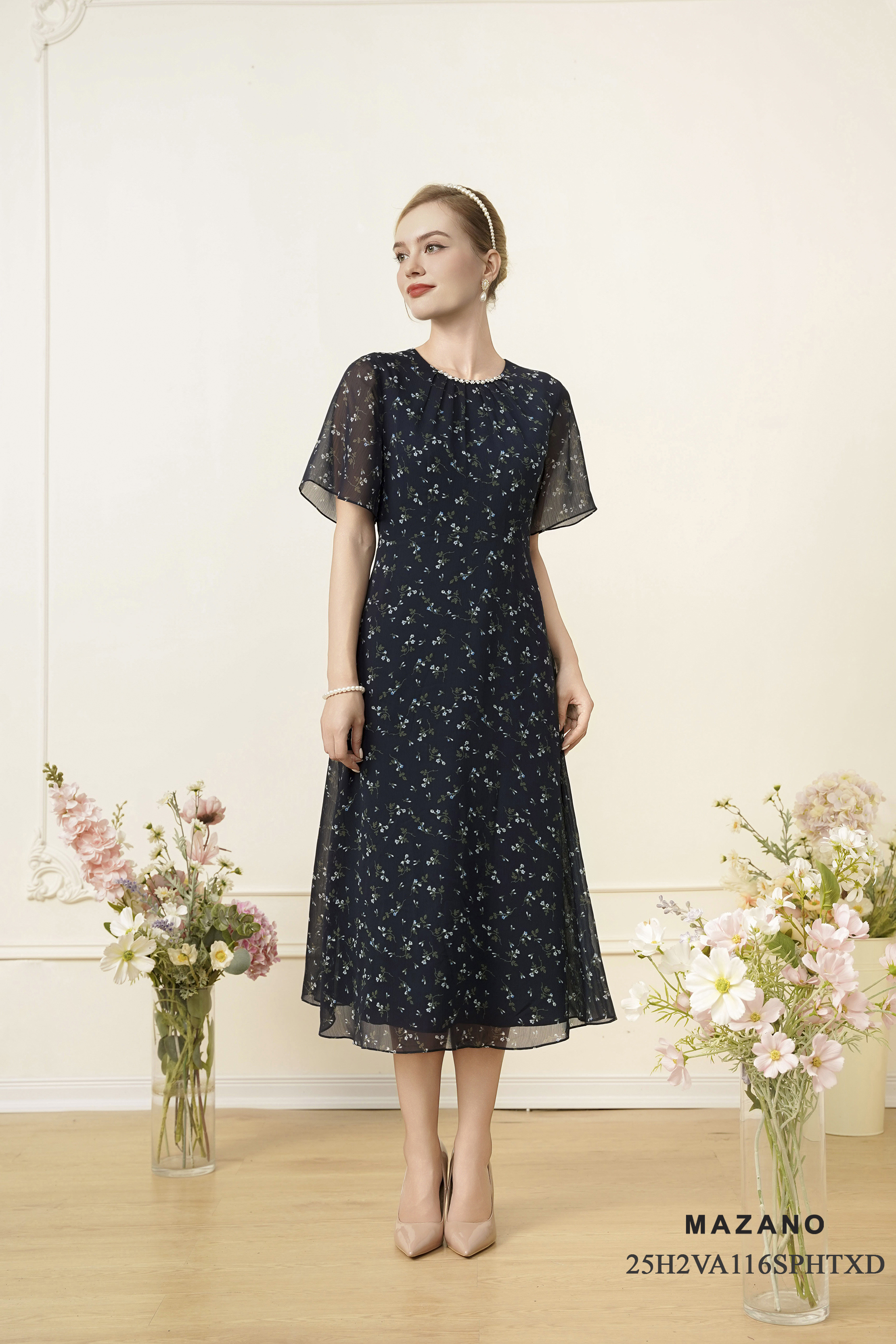 Váy Đầm Ôm Vải chiffon Hoạ tiết hoa nhí Cổ tròn Đính đá thủ công Tay ngắn Dài qua bắp chân