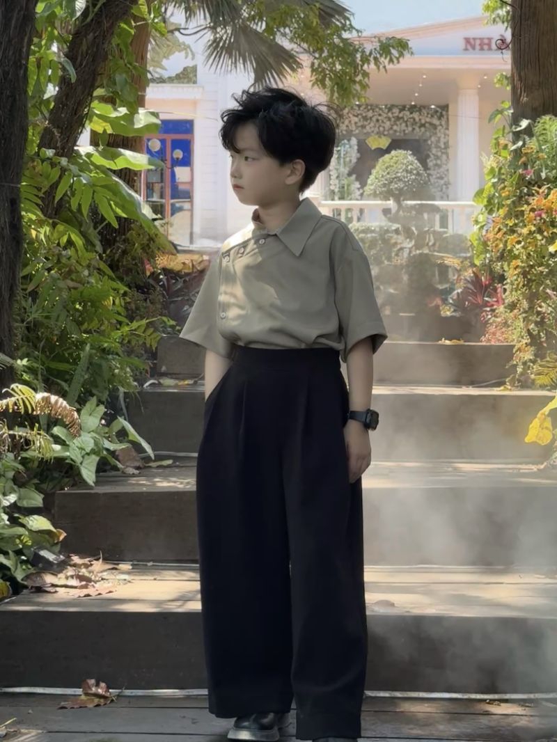 Áo Nửa Cổ Dày Dặn,Quần Suông Đen Đai Bằng Cho Bé Trai._thumbnail_2