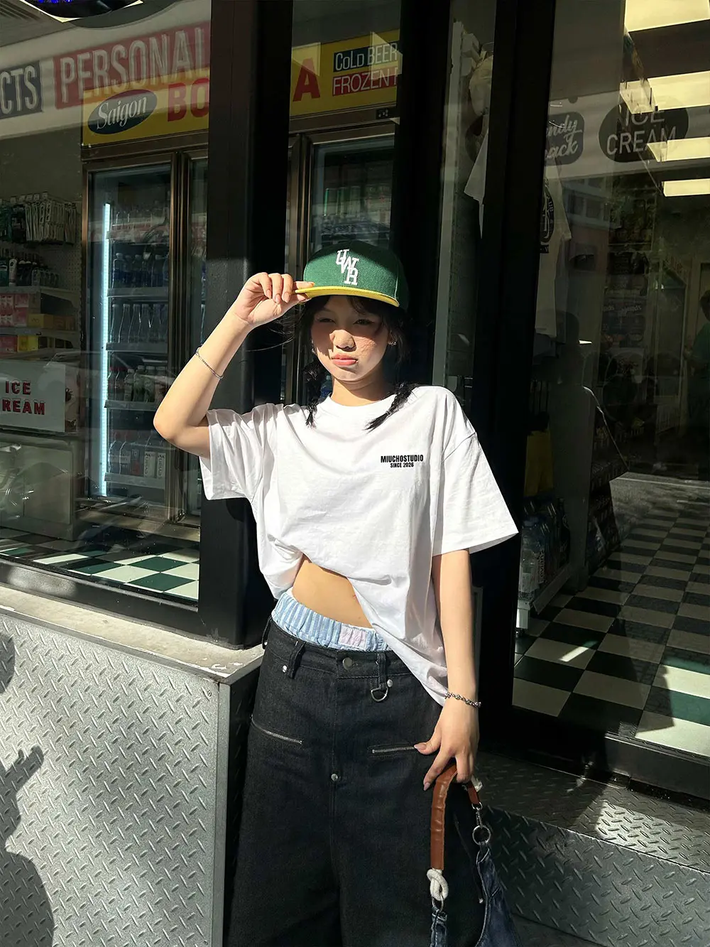 Áo thun boxy nam nữ basic dễ phối Miucho 3172_thumbnail_6