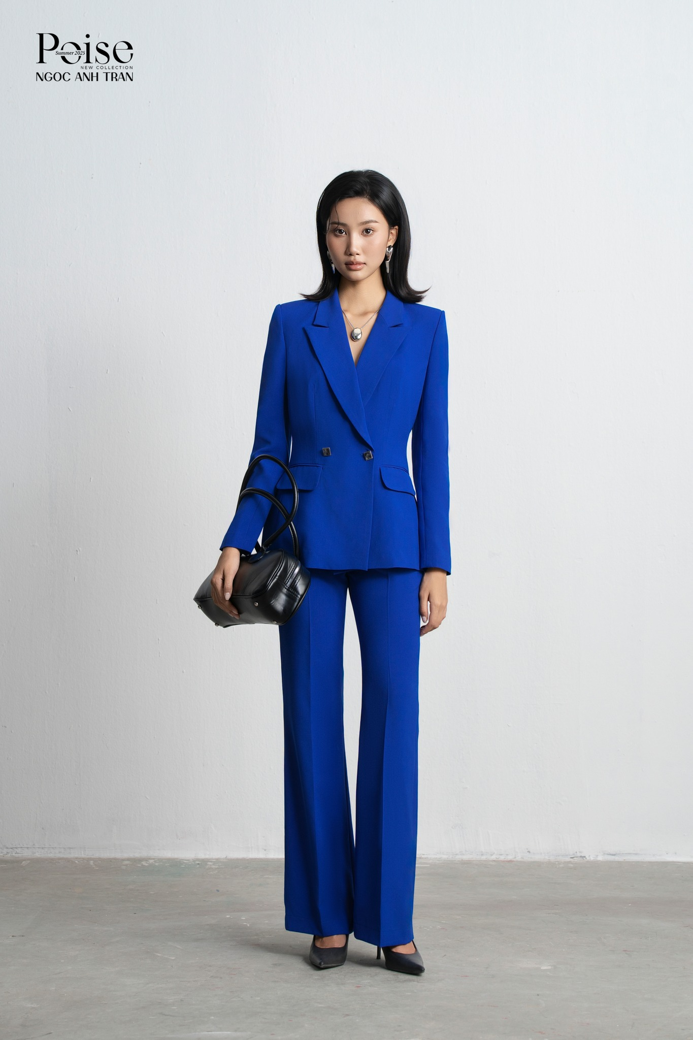 Set V047 - Set vest xanh coban phối quần loe cùng màu