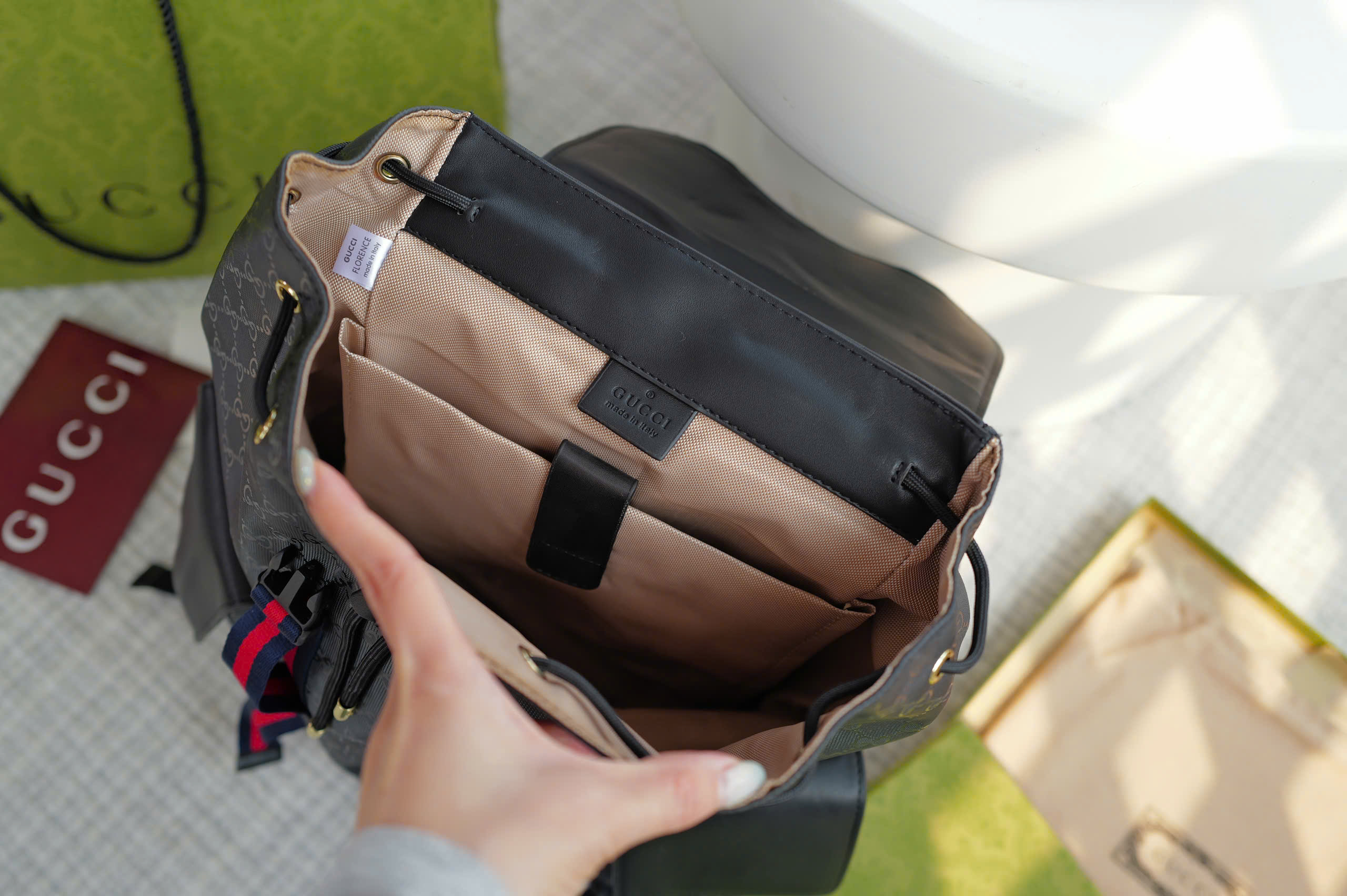 Balo Gucci GG Supreme Canvas Backpack Black_thumbnail_3