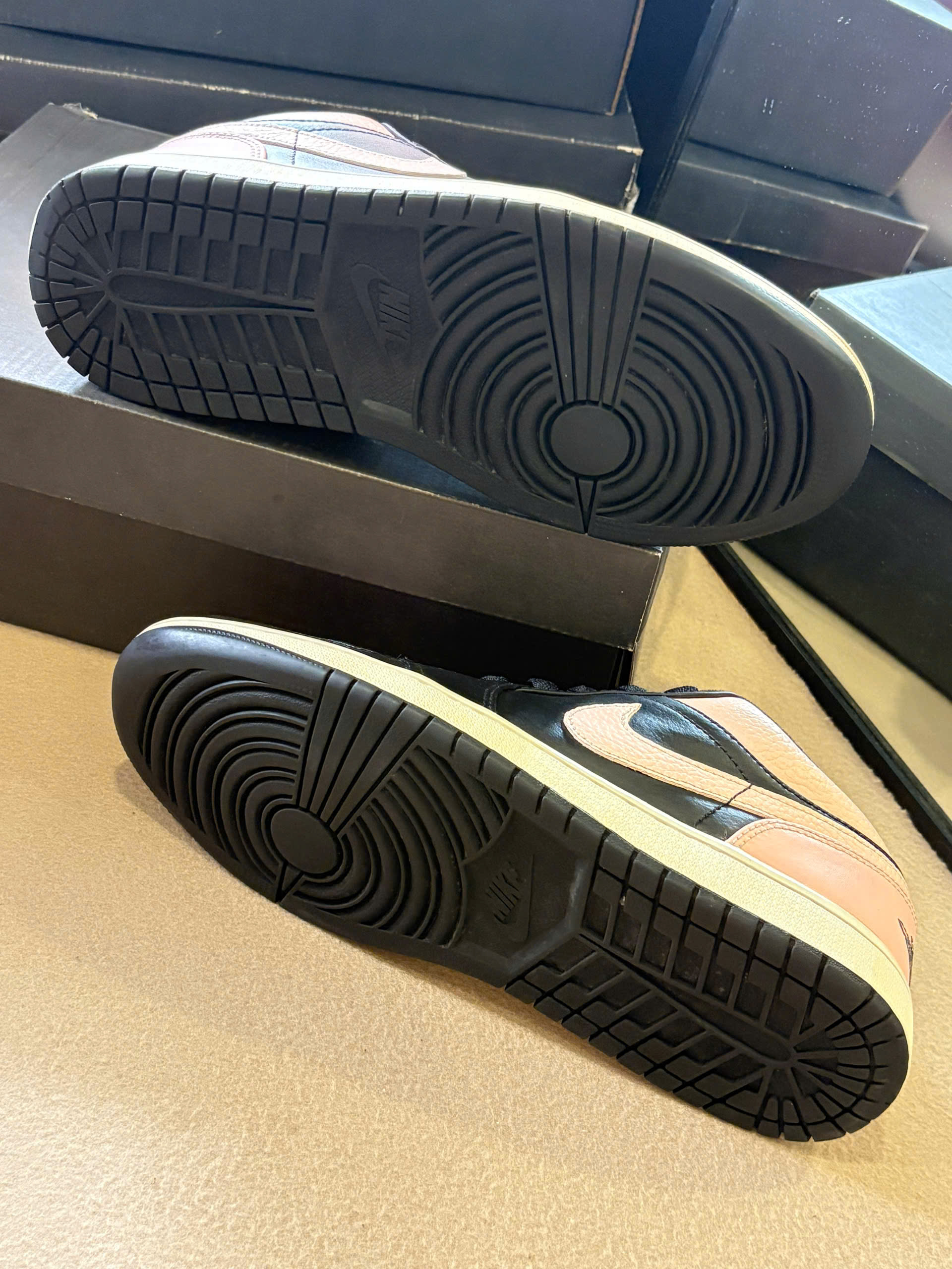 Nike Air Jordan 1 Low ‘Crimson Tint’ 553558-034_thumbnail_6