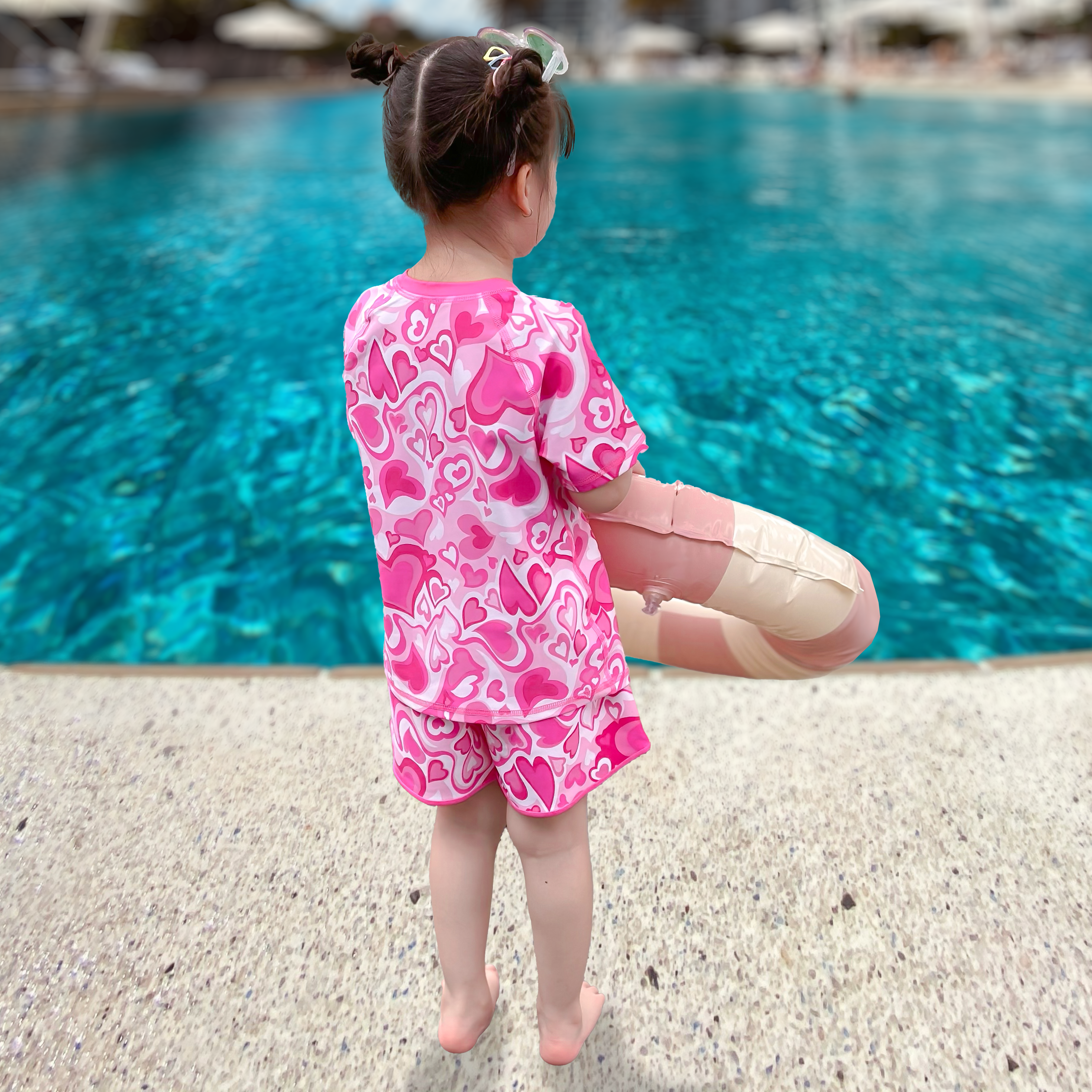 ĐỒ BƠI BÉ GÁI, BỘ BƠI BÉ GÁI TAY NGẮN KÍN ĐÁO QUẦN ĐÙI AO CẤP NARSIS KA23008 NARSIS CHẤT LIỆU THO..._thumbnail_2