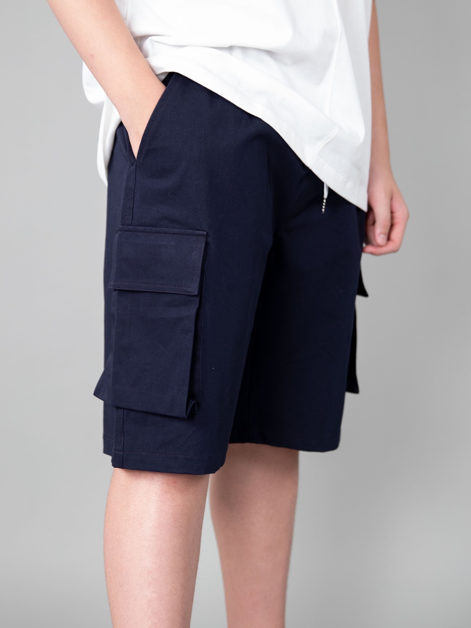 Quần short kaki màu navy túi hộp_thumbnail_3