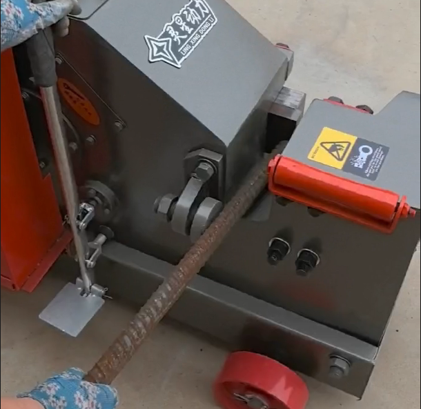 Máy Cắt Sắt GQ40 – GQ45 – GQ50_thumbnail_5