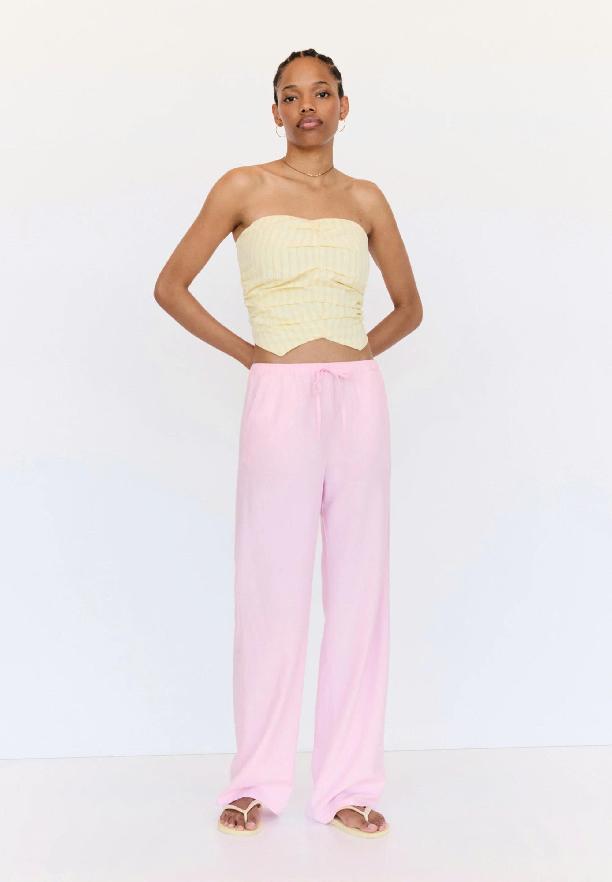 QUAN LINEN P&B_thumbnail_4