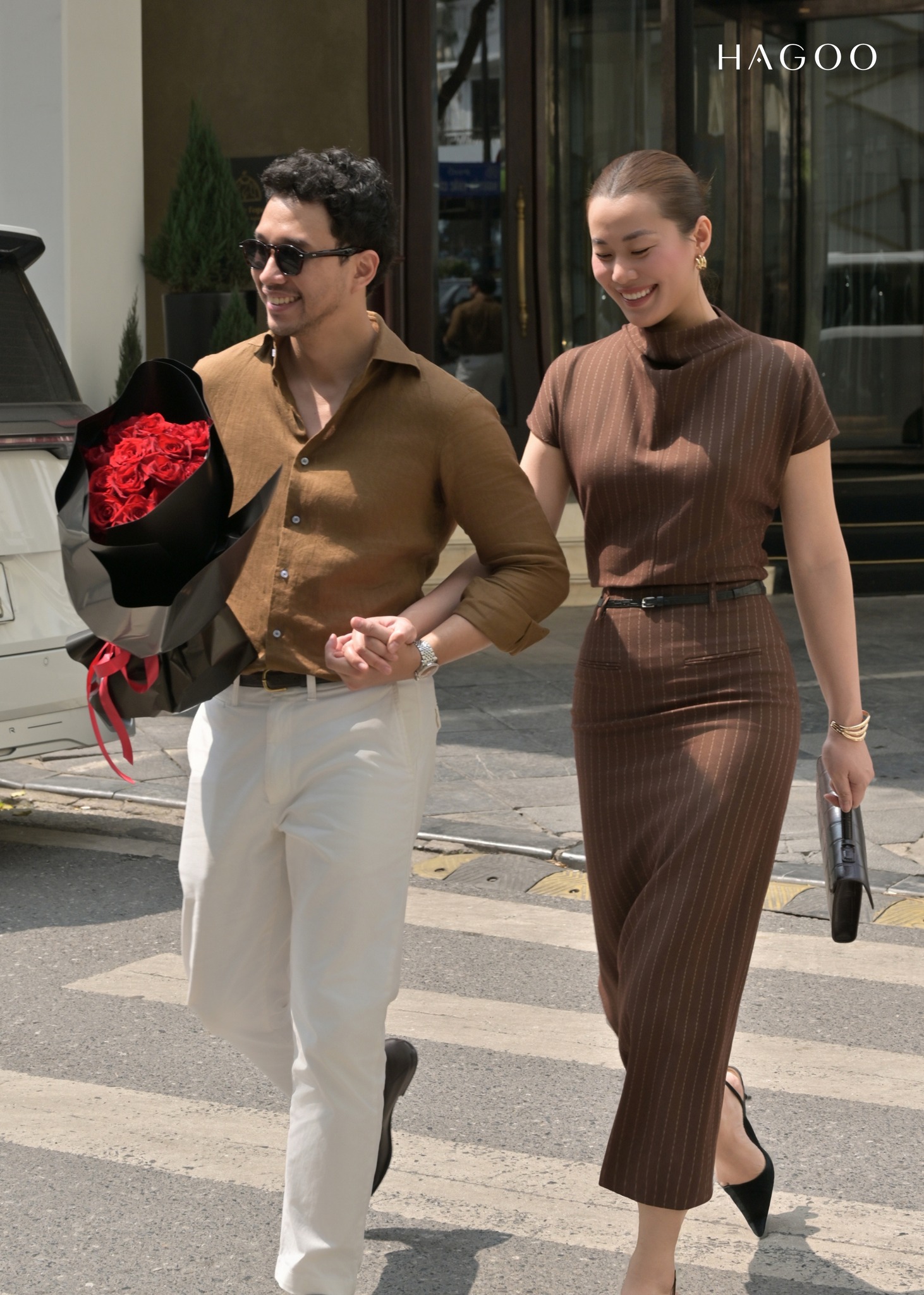 ឈុតអាវដៃខ្លី និងកអាវ HAGOO