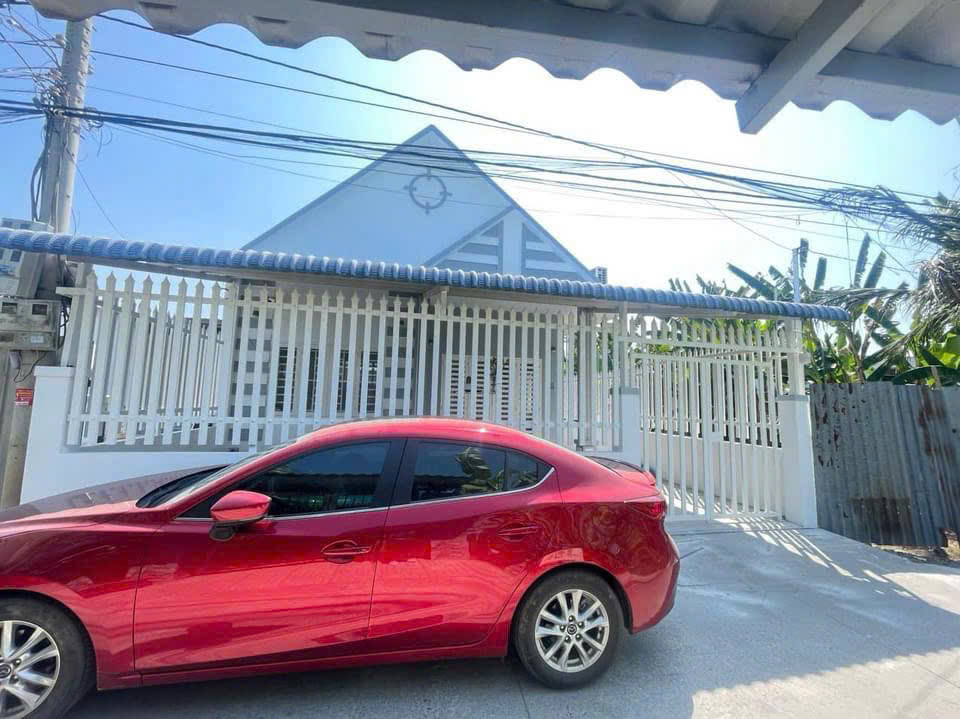 NP02 - Nhà mặt tiền đường xe hơi Tp Mỹ Tho