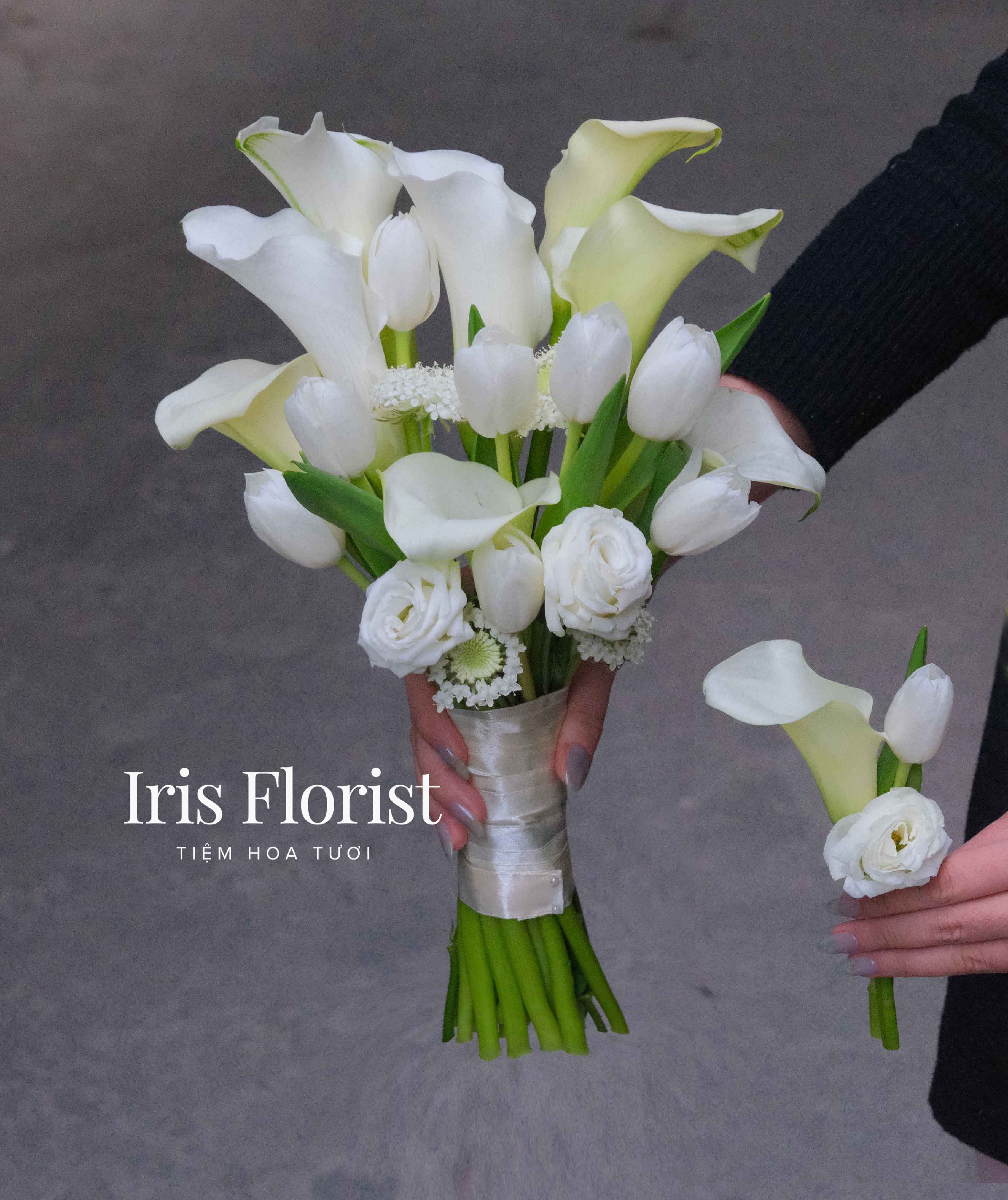 Bó hoa cưới Calla lily mix Tulip trắng và hoa phụ
