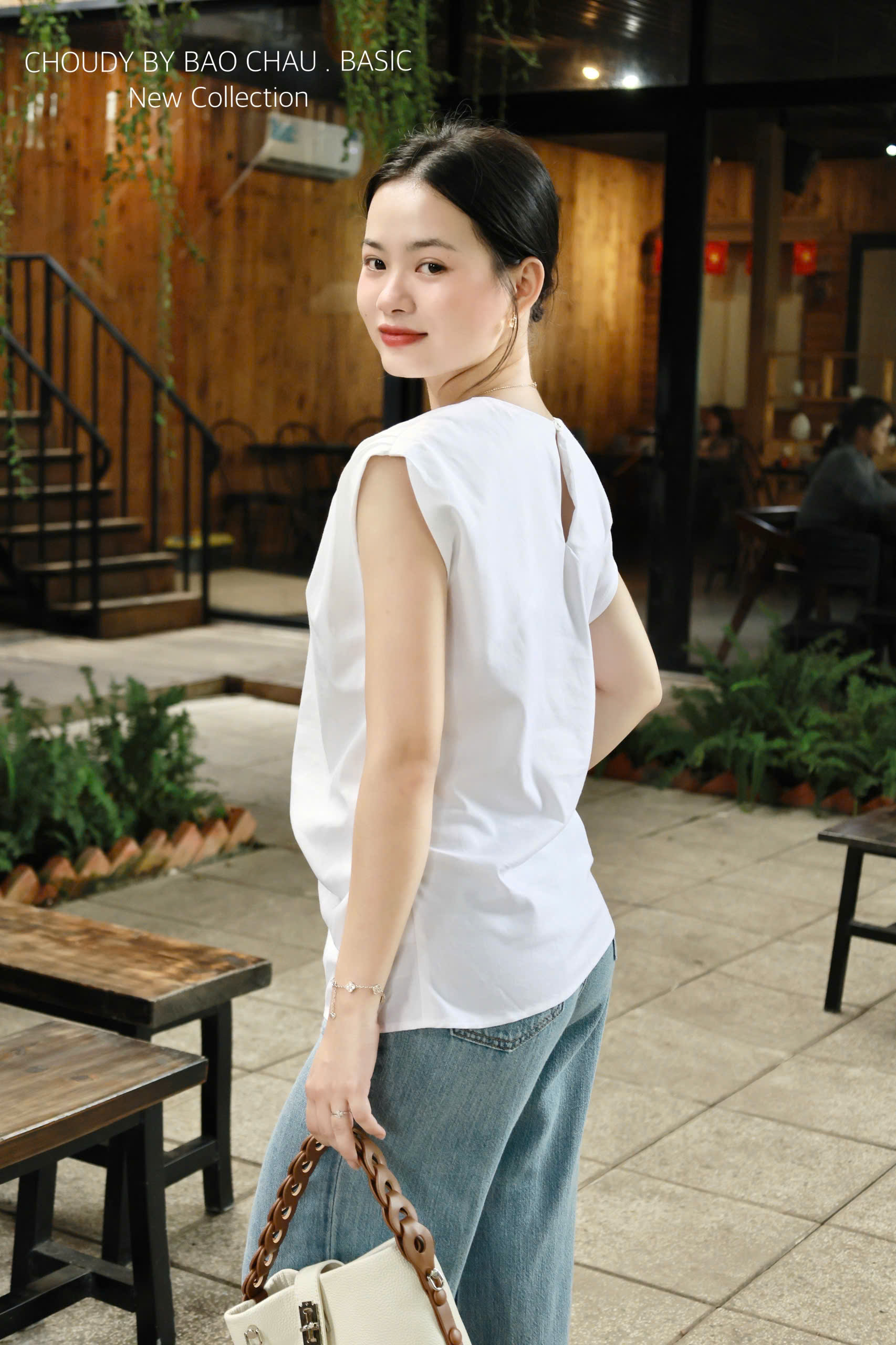 U657 ÁO KIỂU 2 MÀU_thumbnail_10