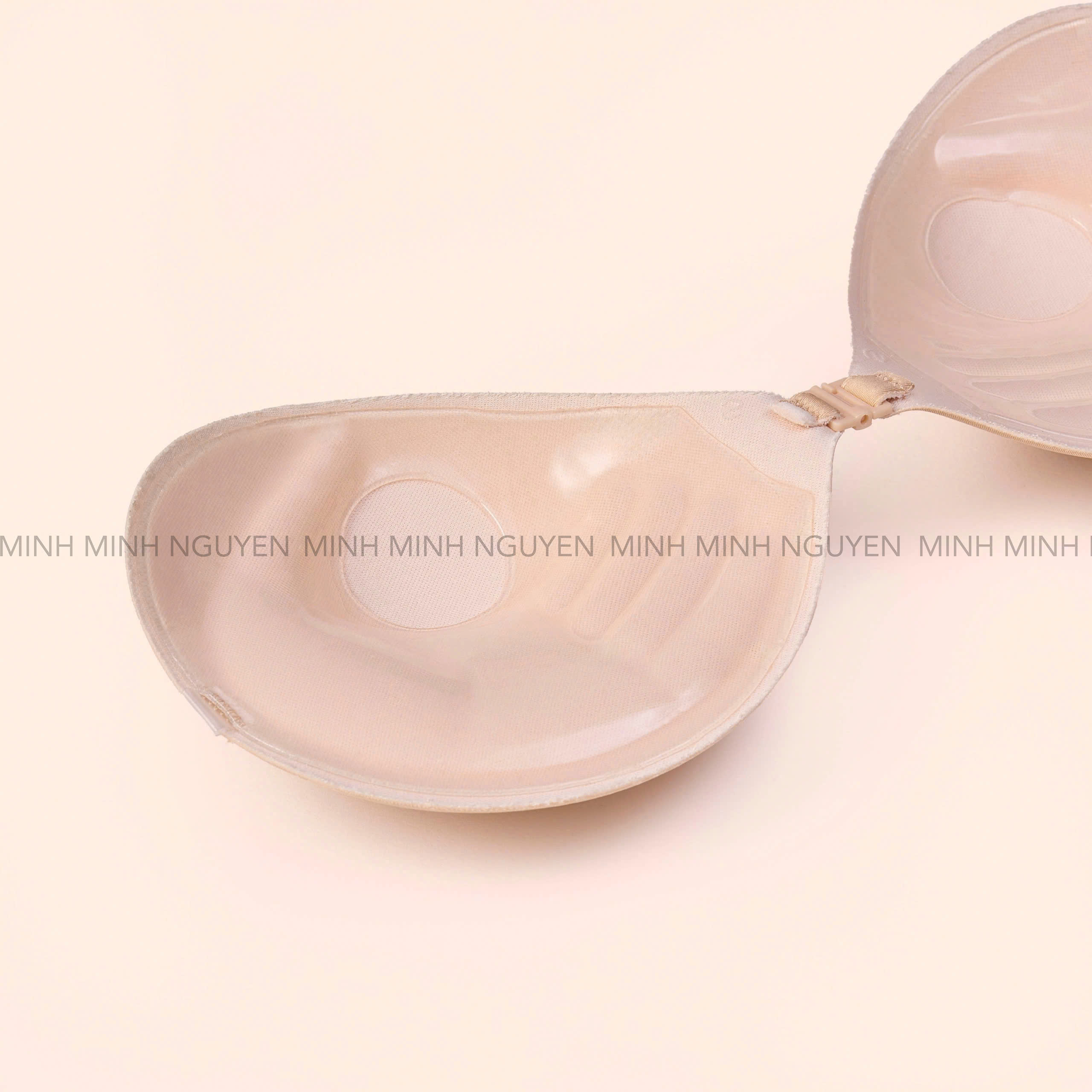 1 Bra Hand ADORE_thumbnail_7