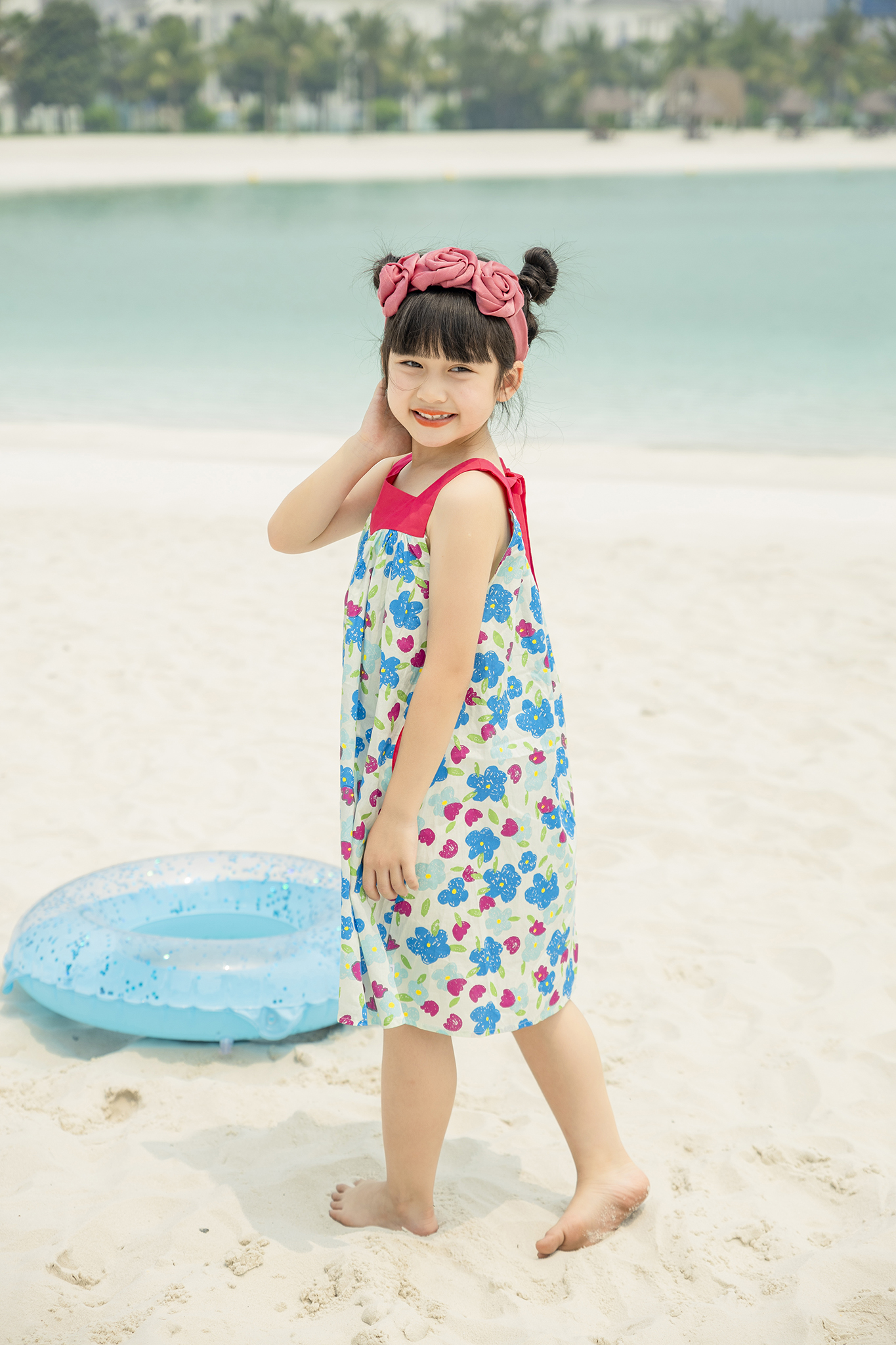 Váy họa tiết cổ vuông sát nách phối màu_thumbnail_3