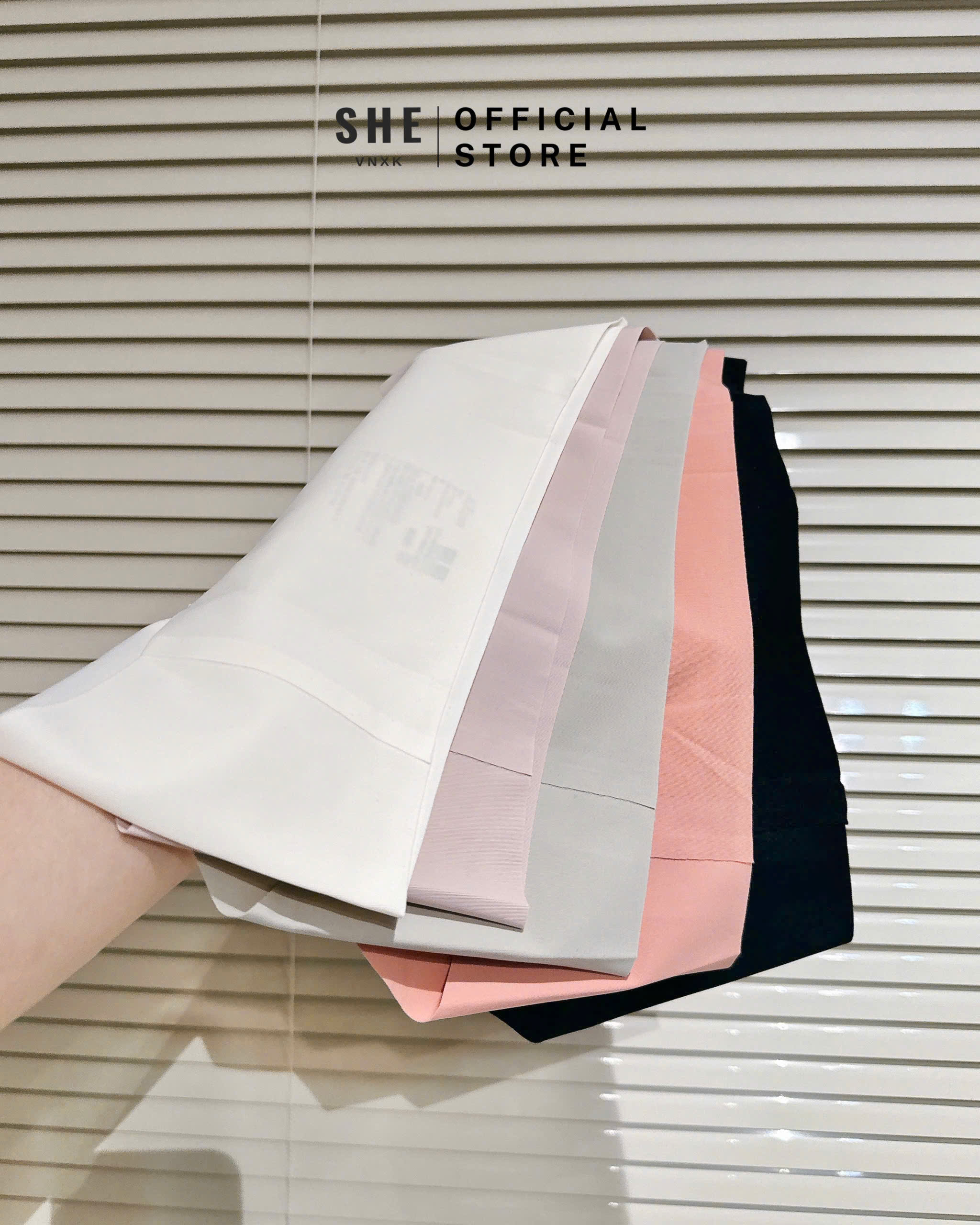 E574 SET 4 CHIP UNI_thumbnail_2