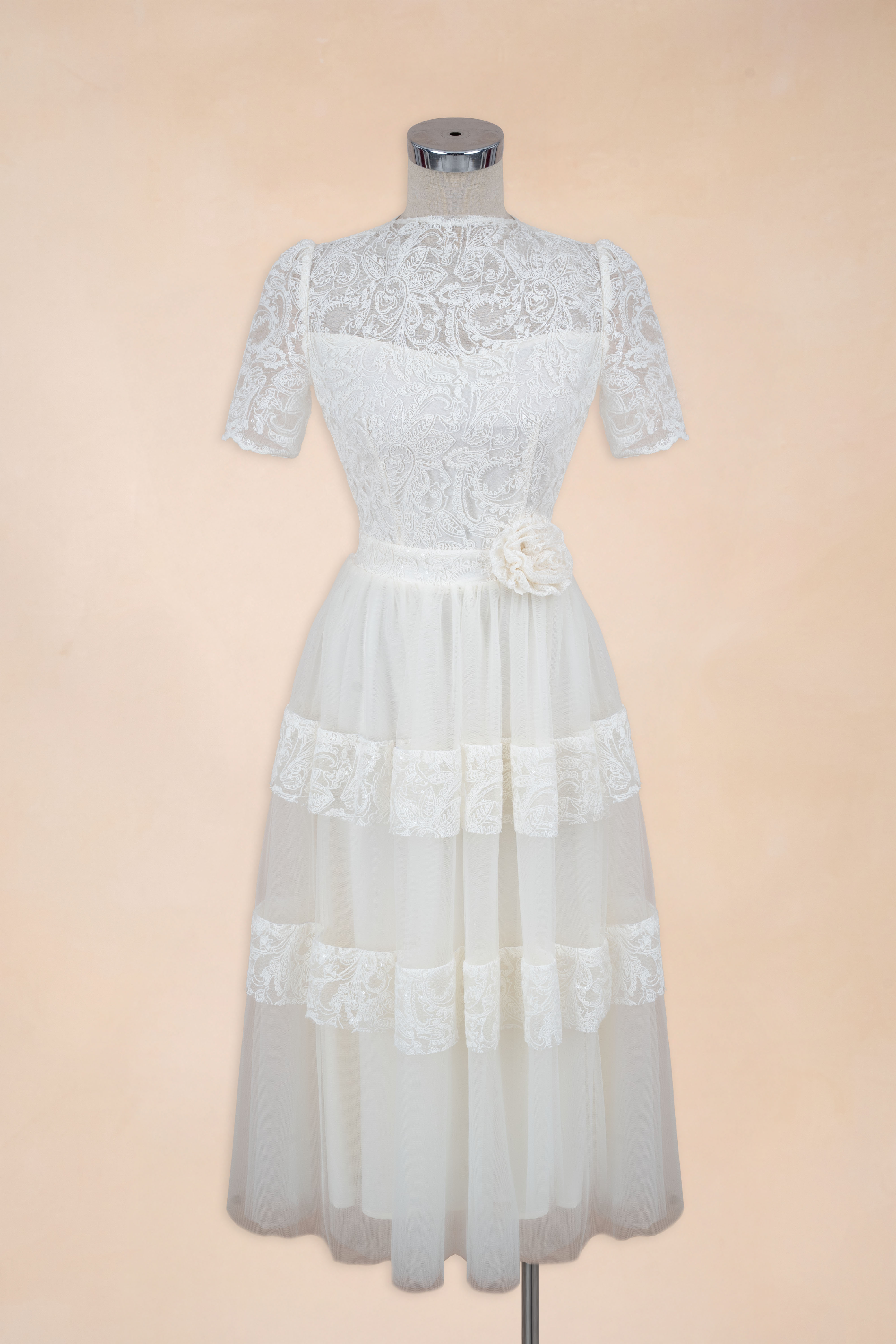 Đầm Xoè Ren Hoa Phối Tầng