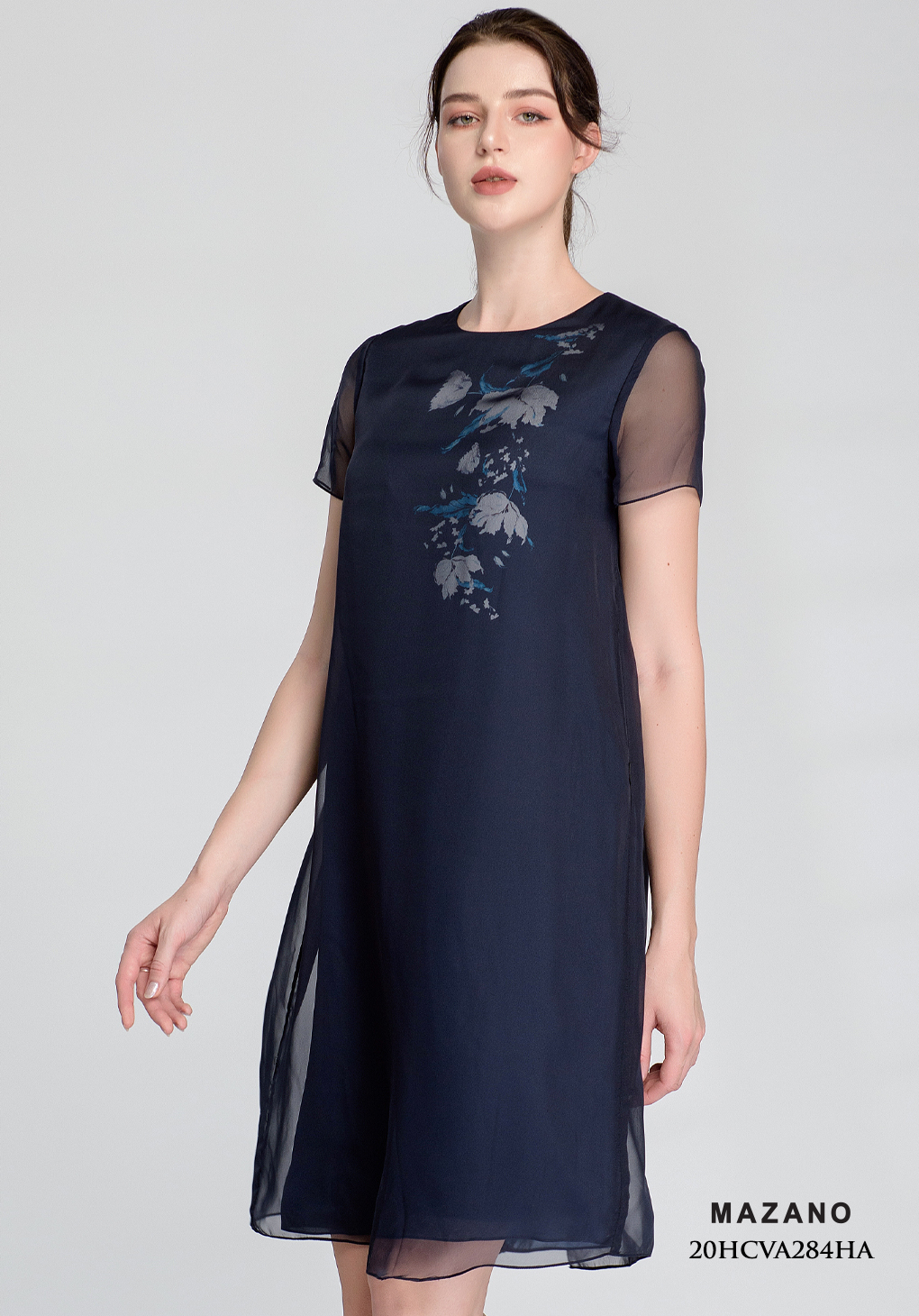 Đầm xanh đen phủ họa tiết_thumbnail_2