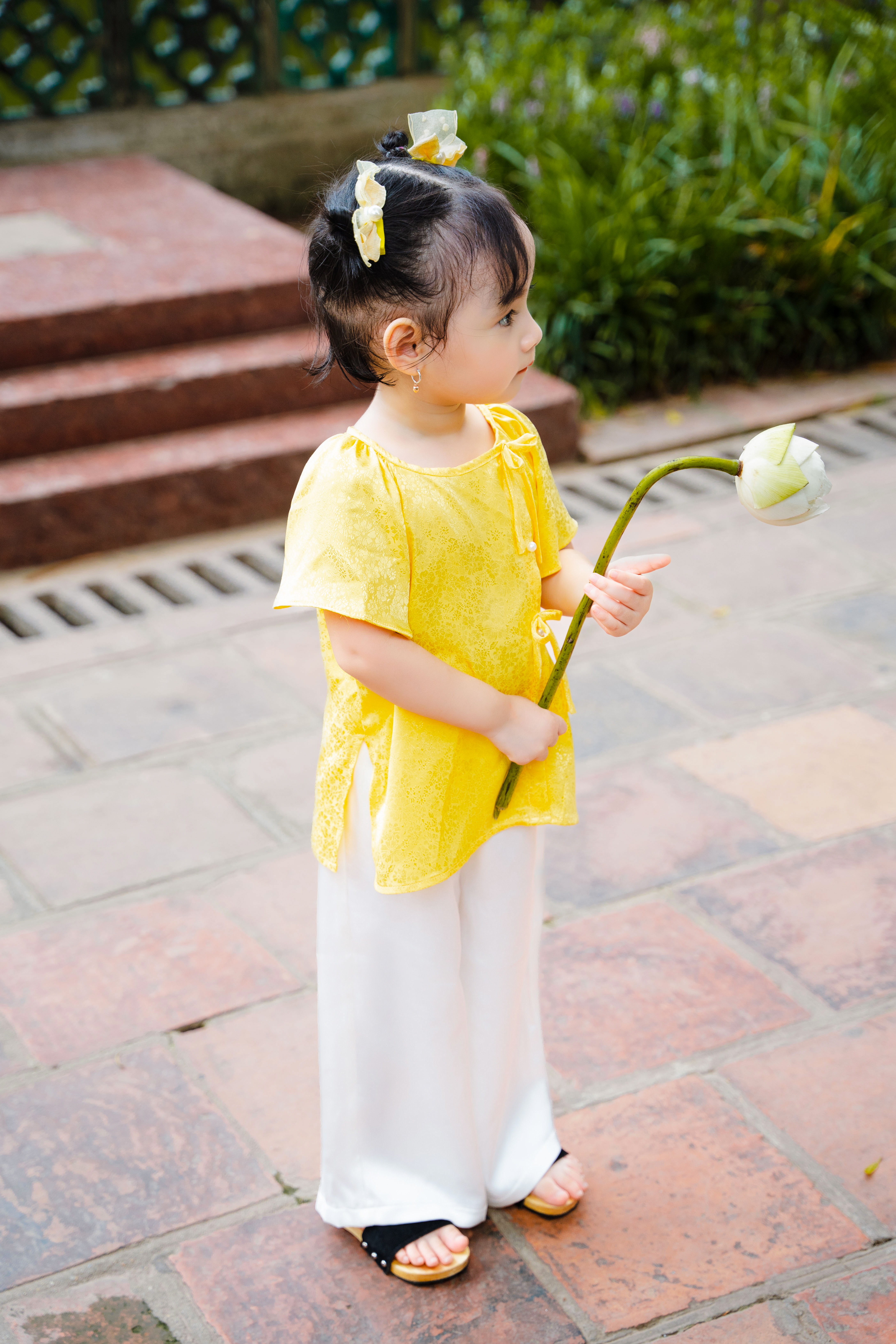 Quần lụa dài bé gái_thumbnail_3