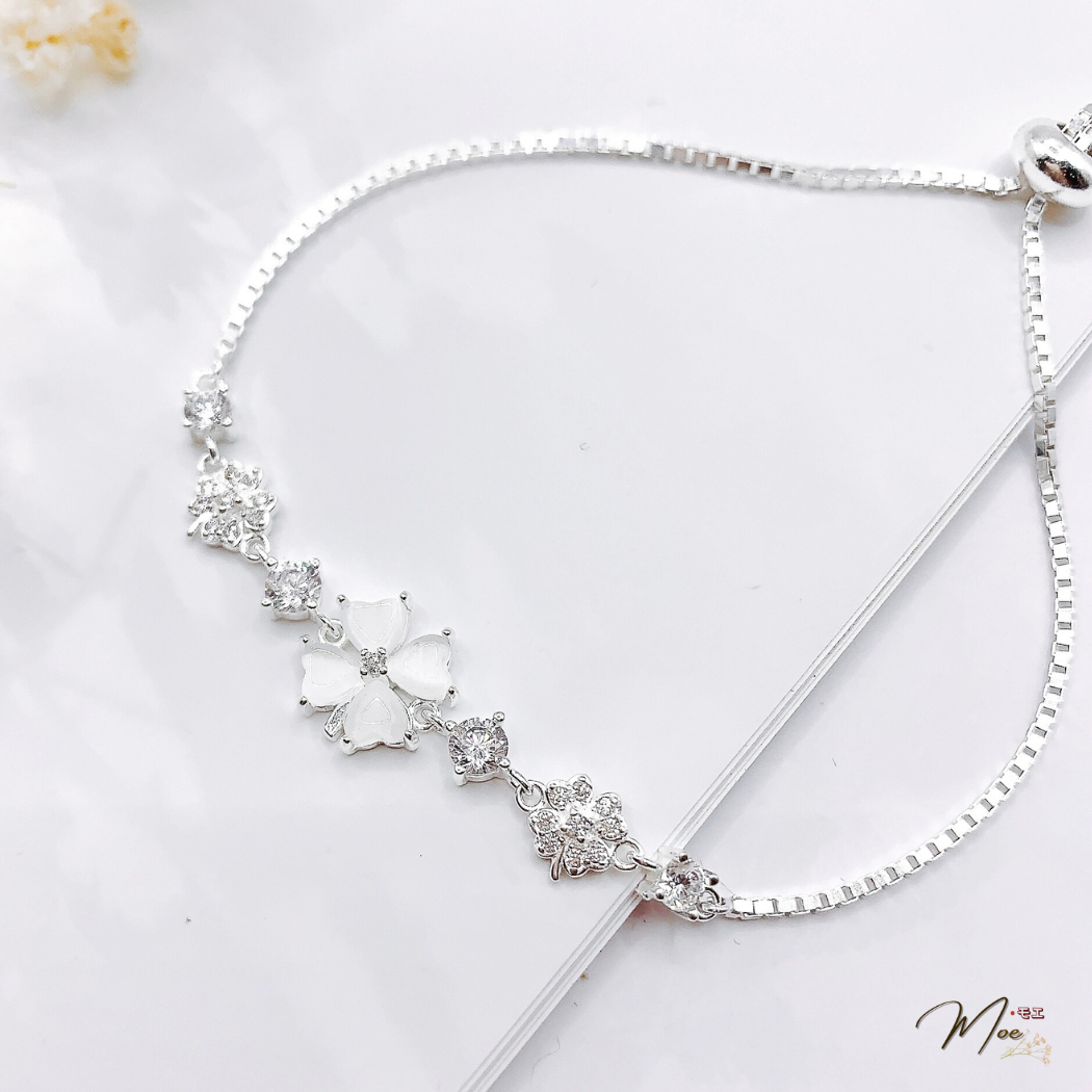 LT93 - Lắc tay cỏ 4 lá thạch anh dây rút_thumbnail_3