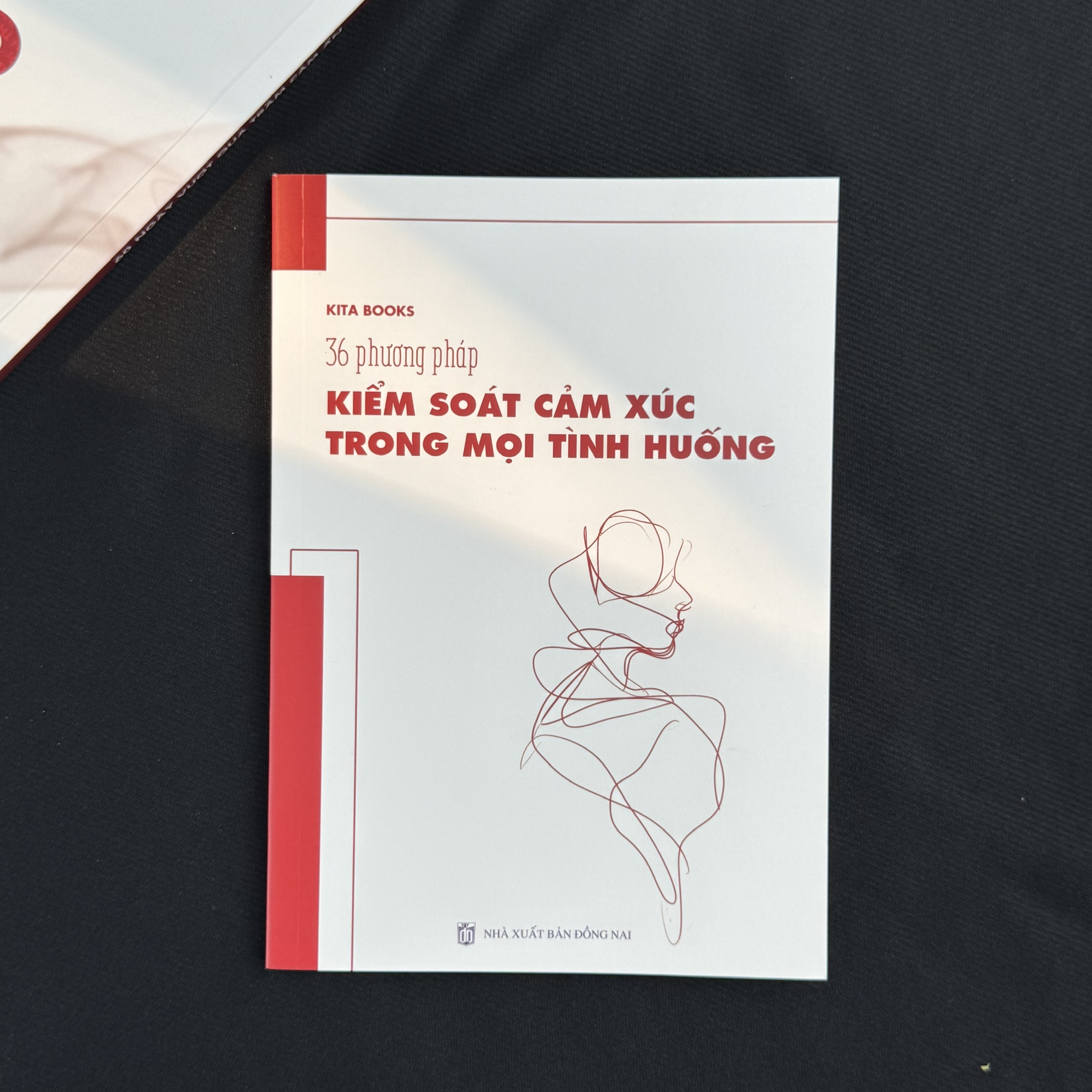 36 PHƯƠNG PHÁP KIỂM SOÁT CẢM XÚC TRONG MỌI TÌNH HUỐNG