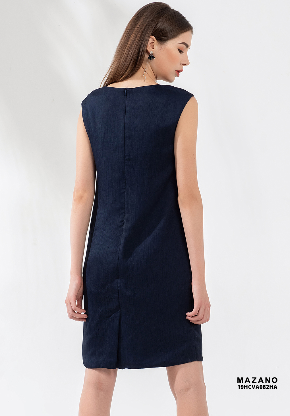 Đầm xanh than phủ can họa tiết thân trong_thumbnail_2