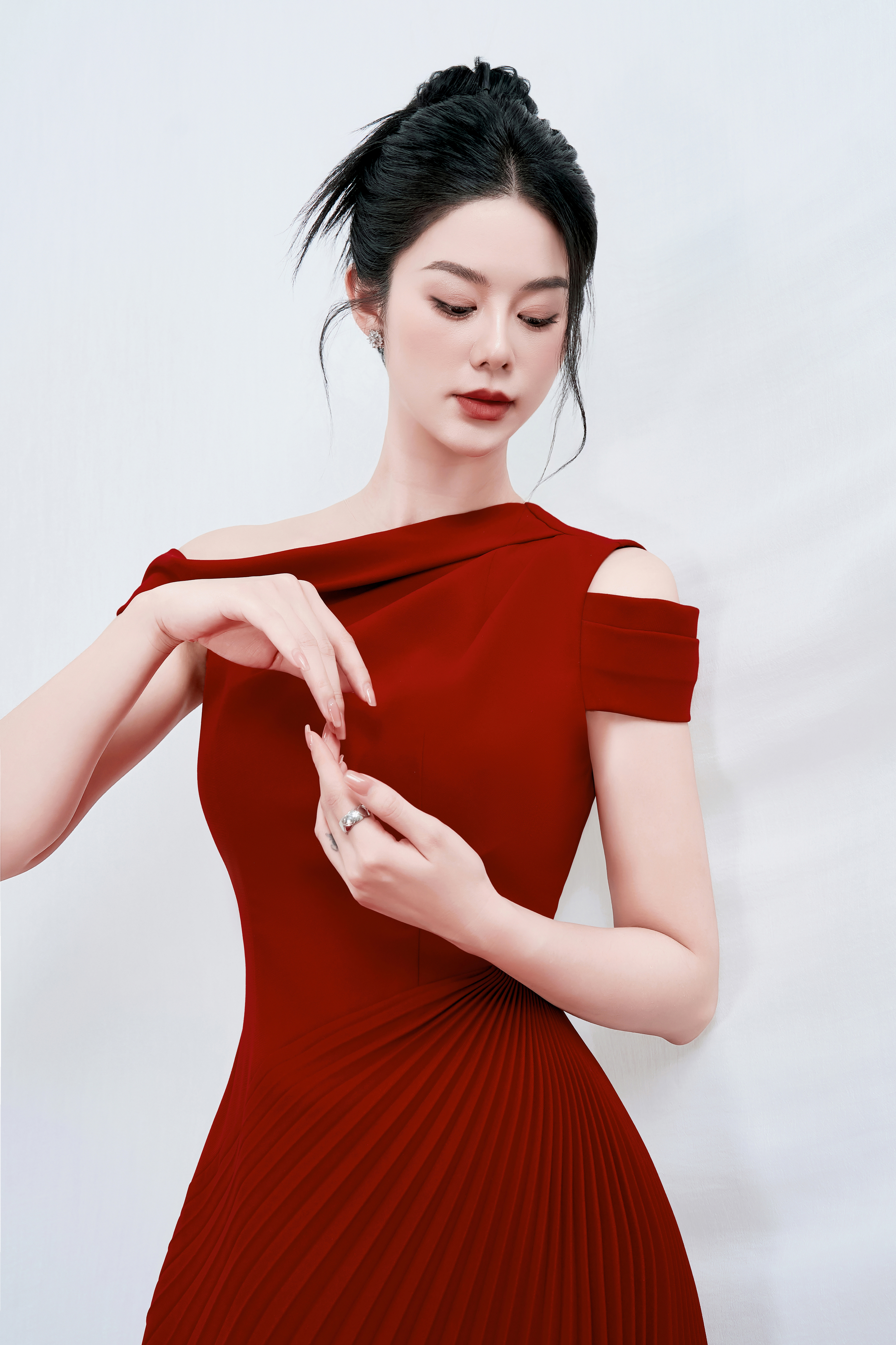 Red Nelly Dress_thumbnail_2