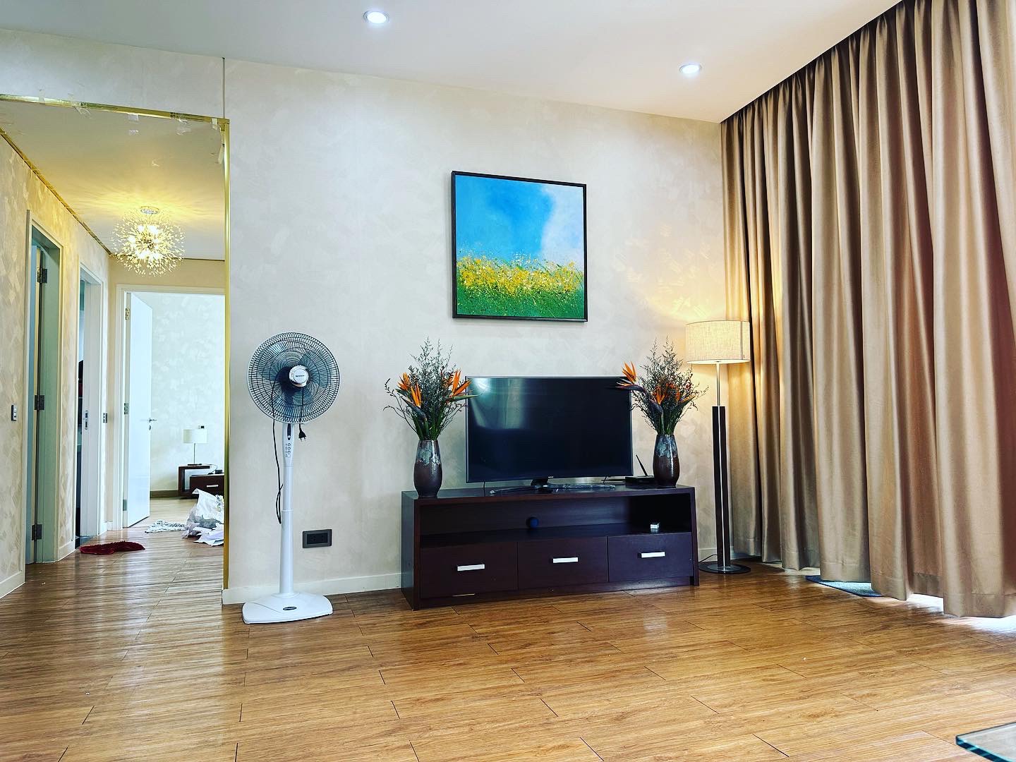 Cần bán 2PN căn góc, giá tốt hiện tại 7.3 tỷ, tặng nội thất_thumbnail_6