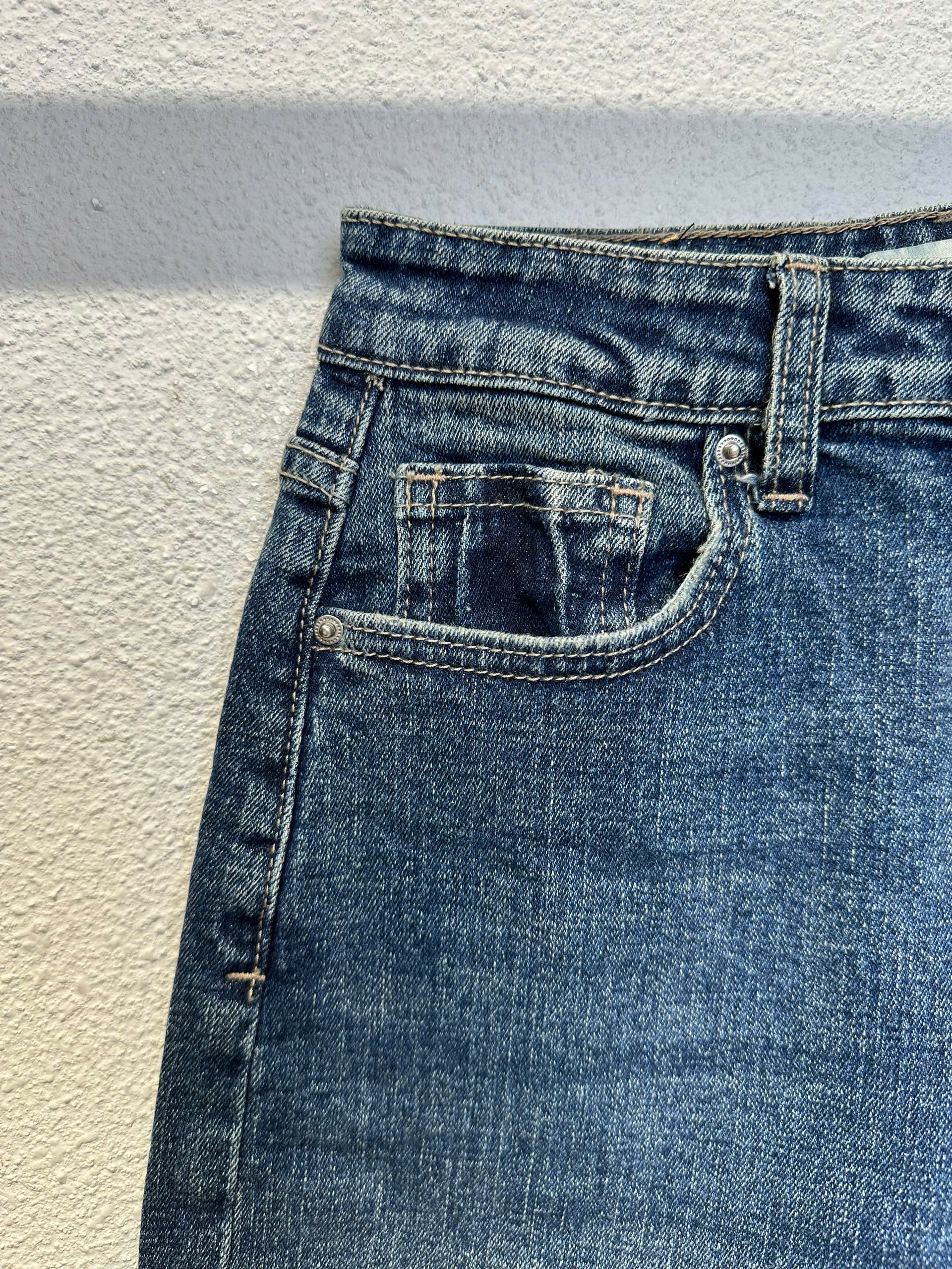 QUAN JEAN PINKO_thumbnail_5