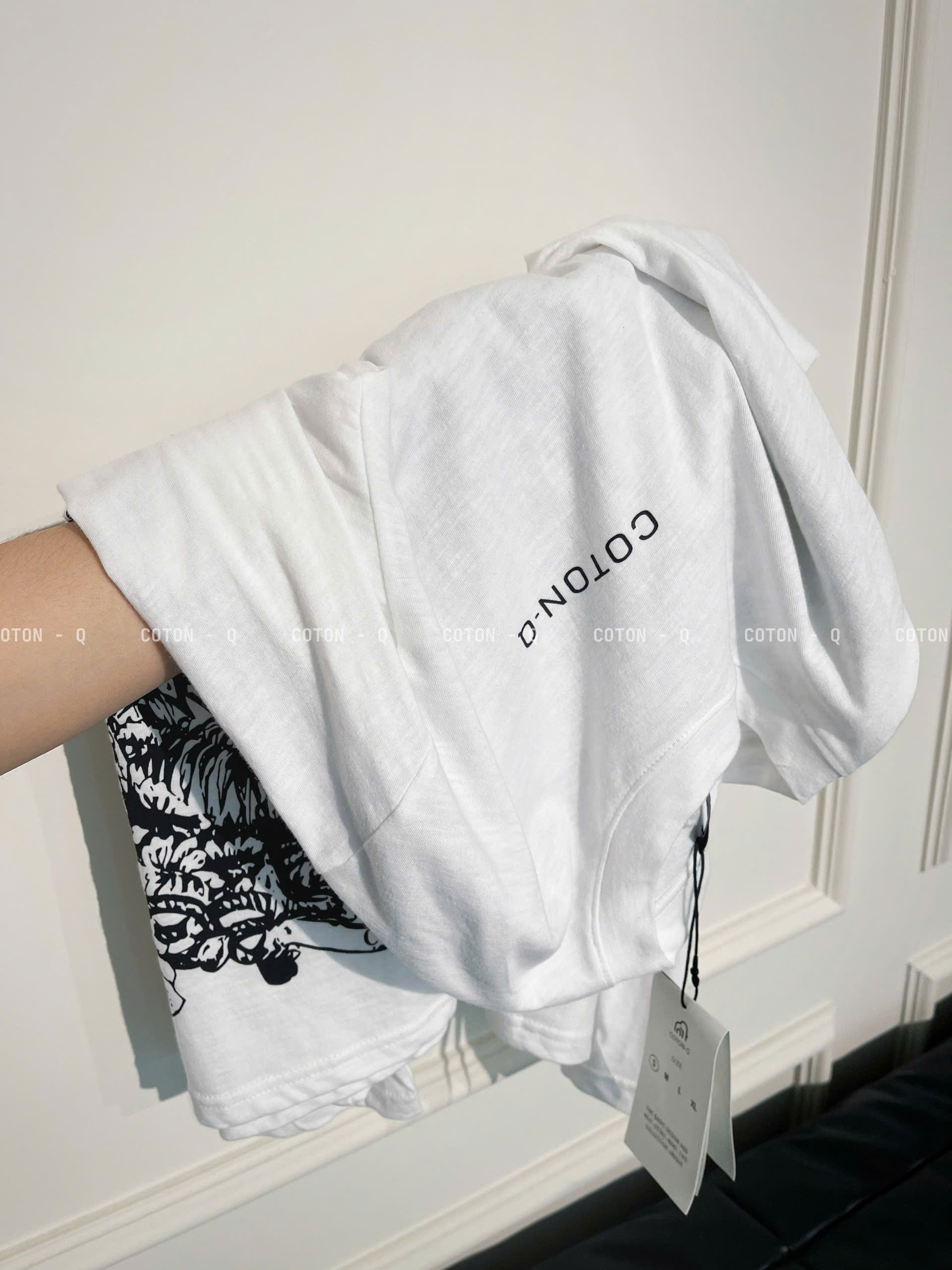 Áo thun tay dài trắng in sau_thumbnail_10