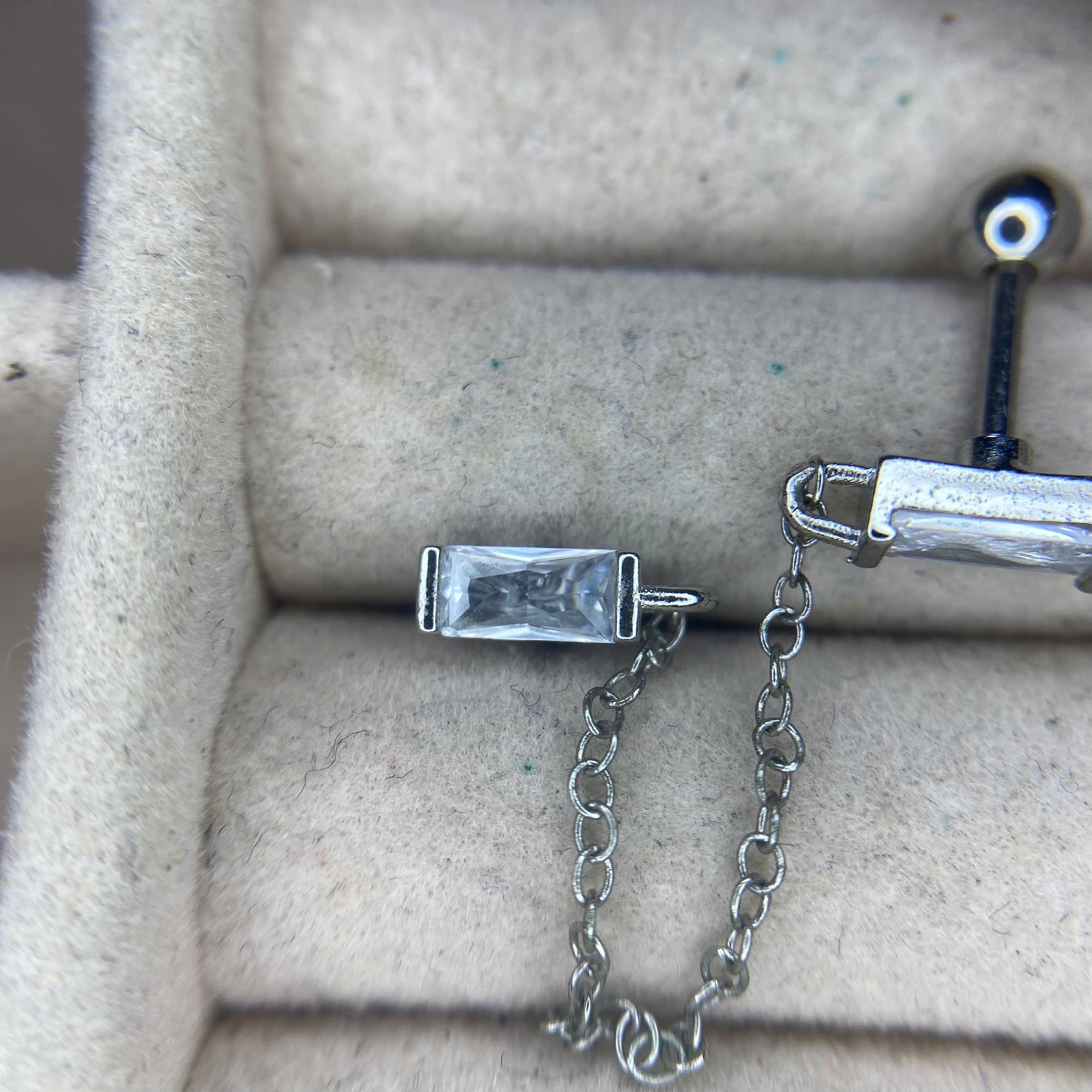 khuyên kiểu xích hai đầu kim cương trắng hình chữ nhật thay được đít dẹt_thumbnail_2