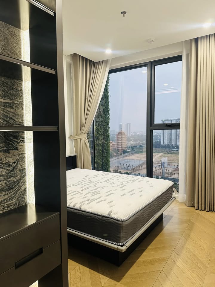 Thuê nhà đẹp, giá tốt - full giỏ hàng căn hộ 1PN, nội thất đầy đủ ban cộng thoáng mát tầng trung Lumiere Riverside _thumbnail_2