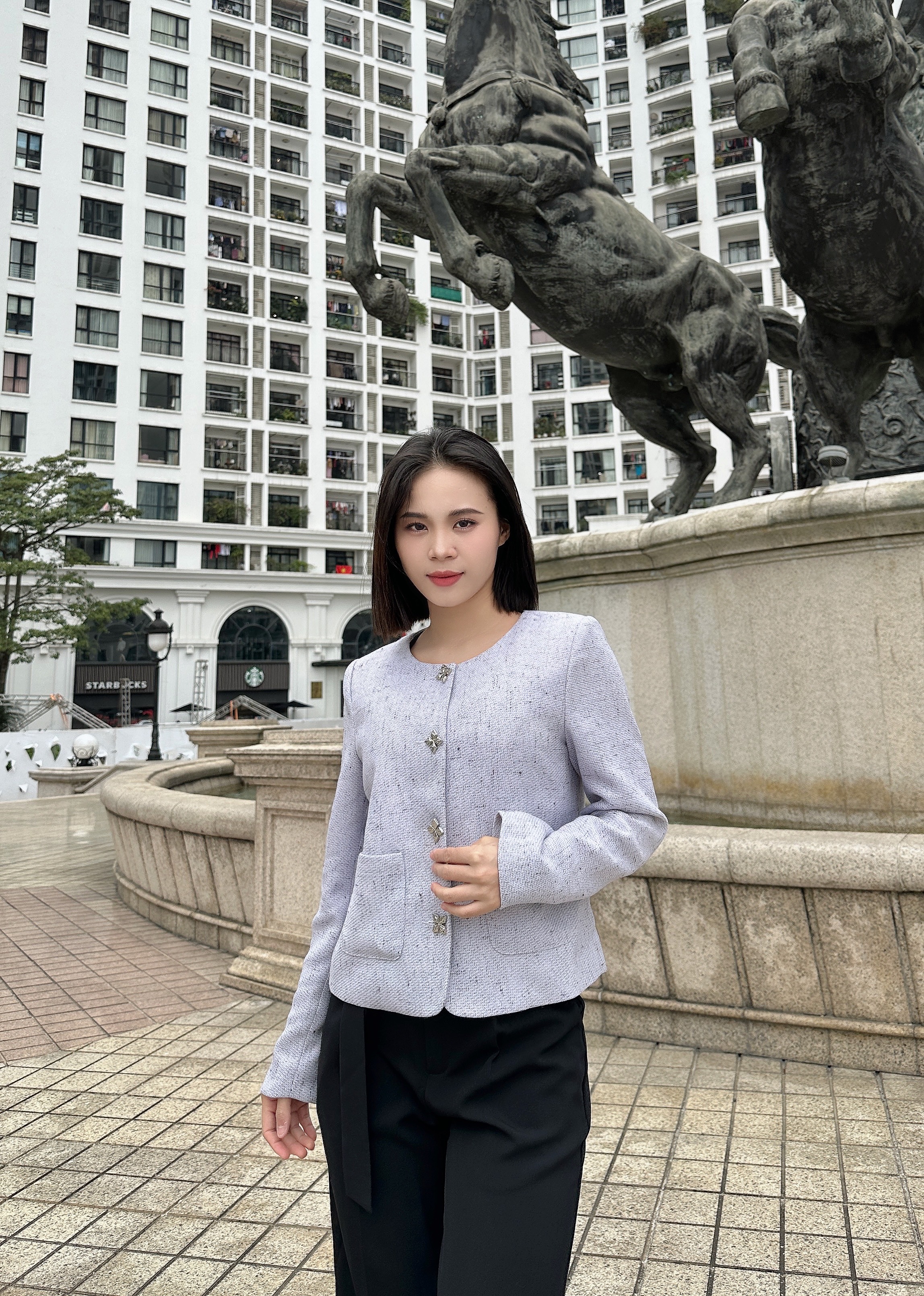 ÁO KHOÁC DẠ NỮ TÍM LAVENDER NARSIS CAO CẤP CHẤT VẢI DÀY DẶN 2 LỚP, DÀI TAY CÓ ĐỆM VAI, ĐÍNH KHUY ..._thumbnail_7