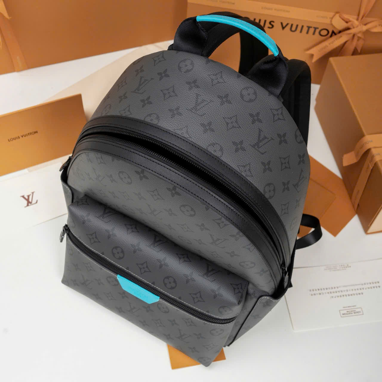 Ba lô nam Louis Vuitton Discovery PM hoa xám_thumbnail_6