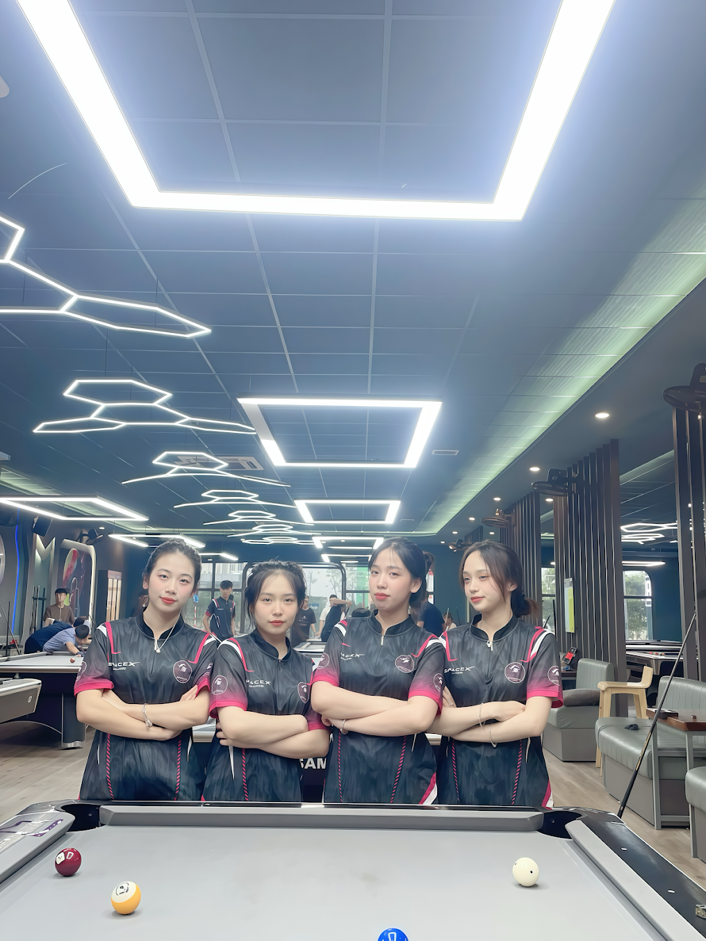 SPACE - X BILLIARDS_14