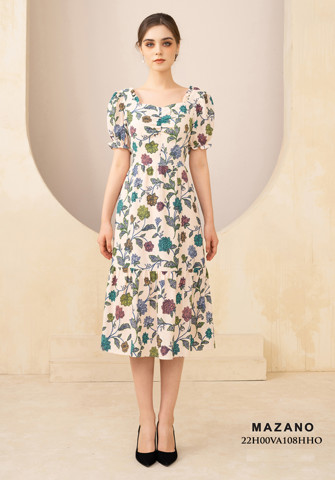 Đầm chân rủ cổ cách điệu phối bèo nhún