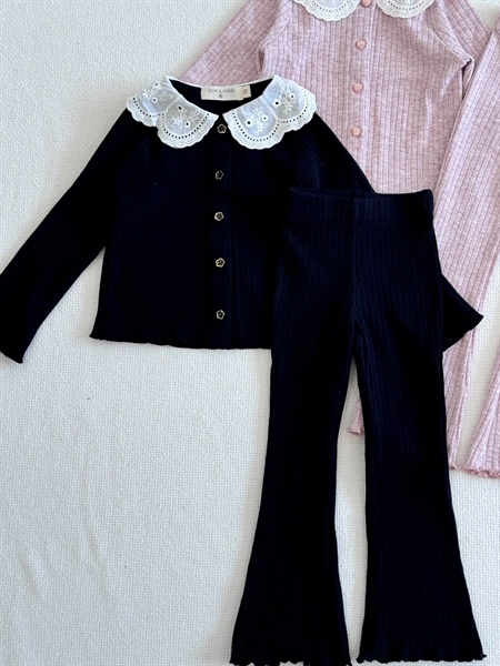 Emmy Lace Knitted Set (Set Đồ Bộ Len Tăm)