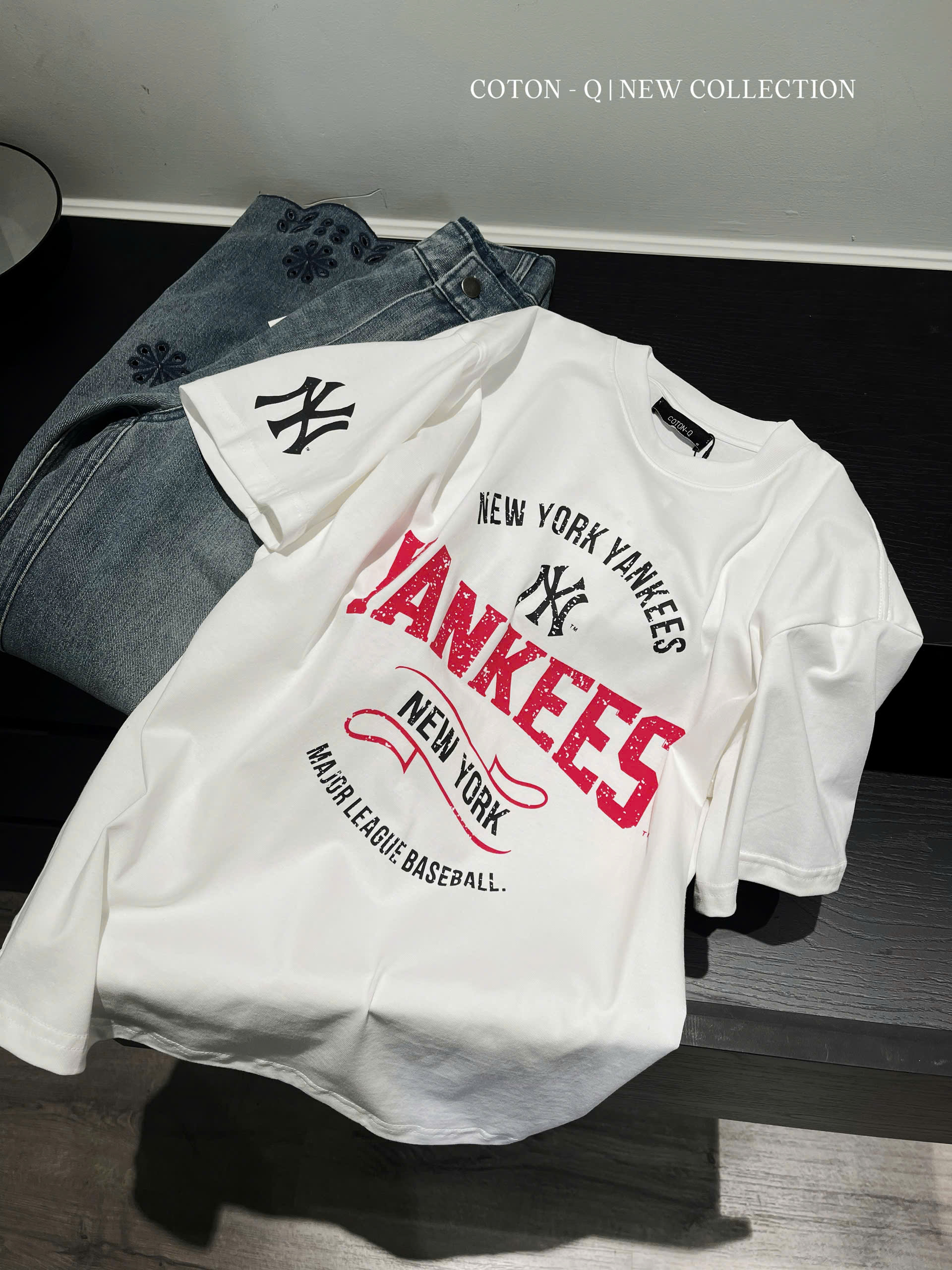 Áo thun trắng in chữ_thumbnail_1