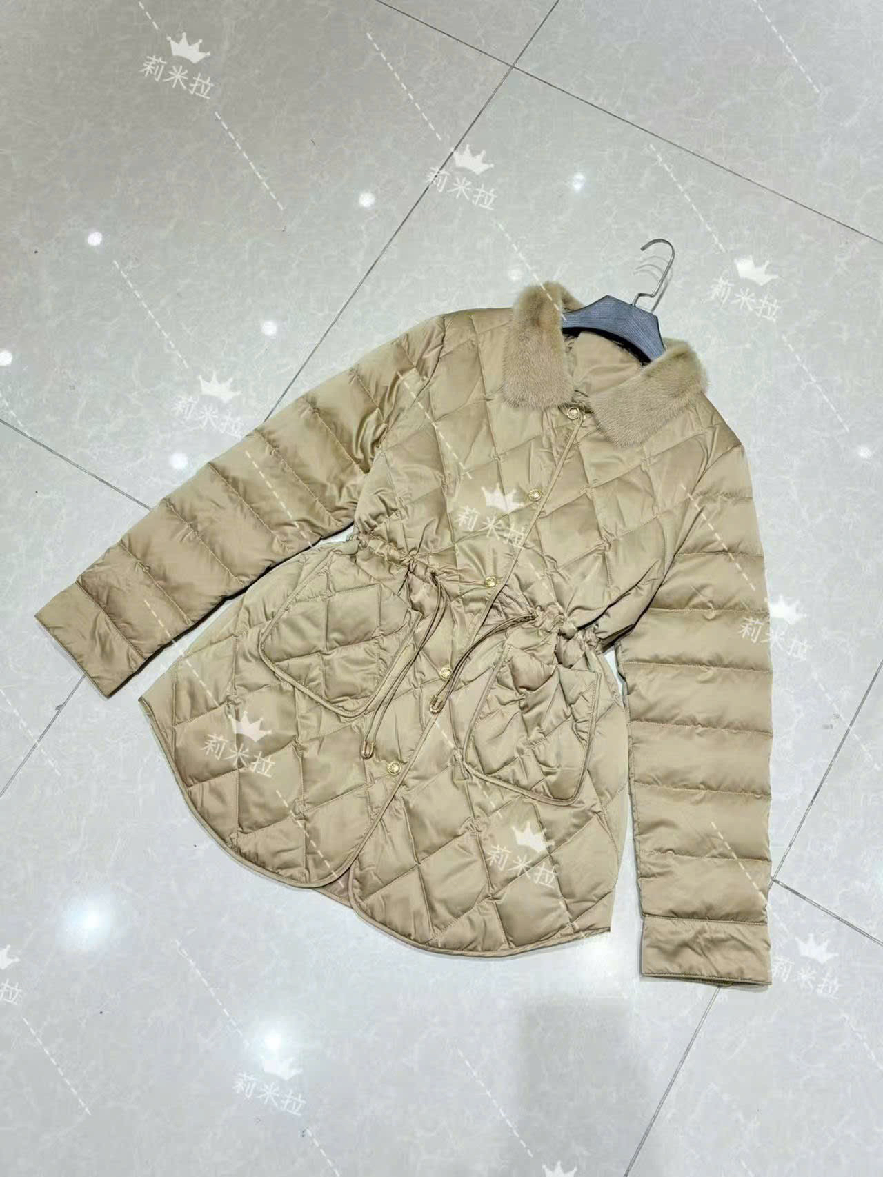 Áo phao trám rút eo - K19