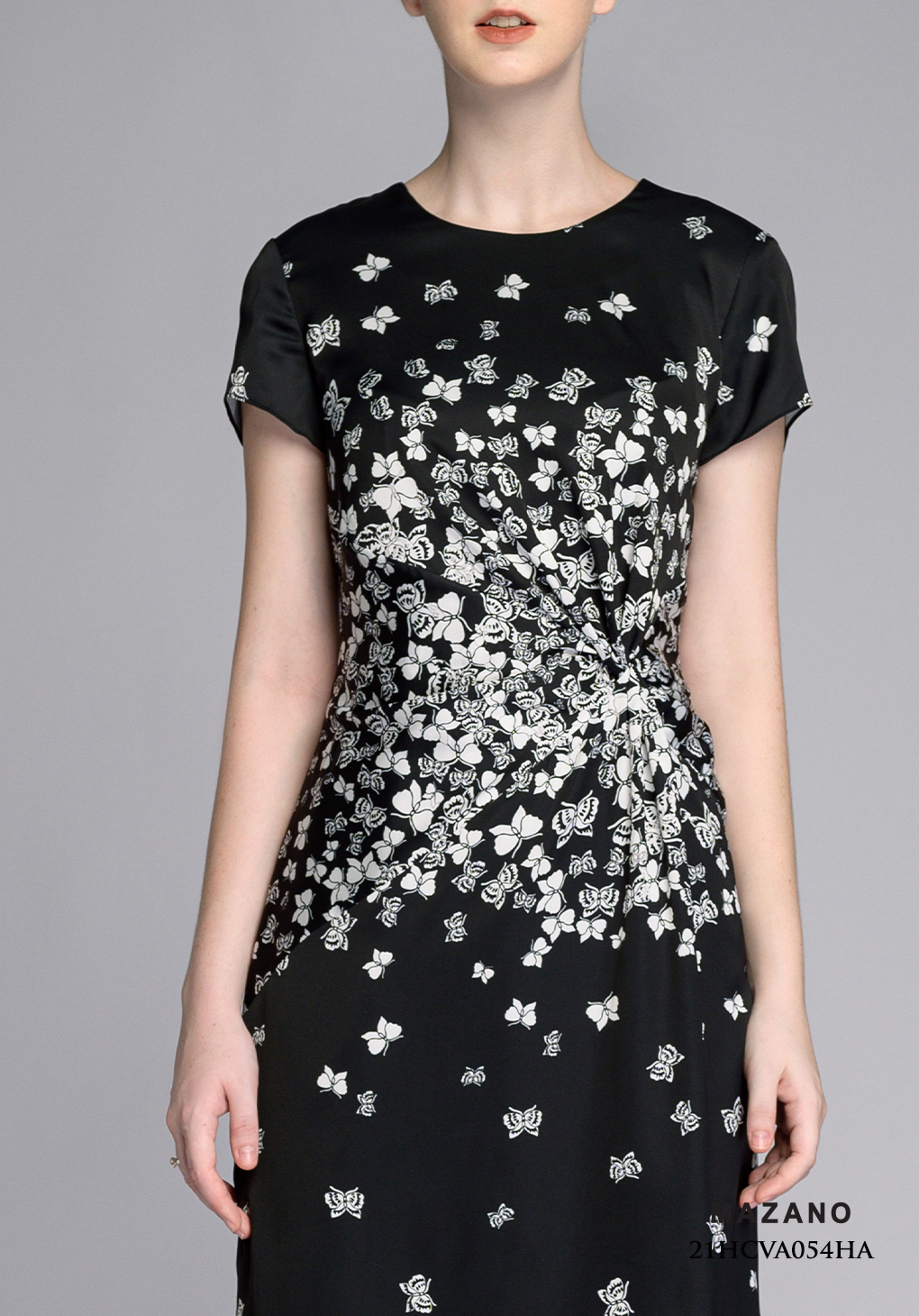 Váy đen họa tiết bướm trắng xoắn eo_thumbnail_5