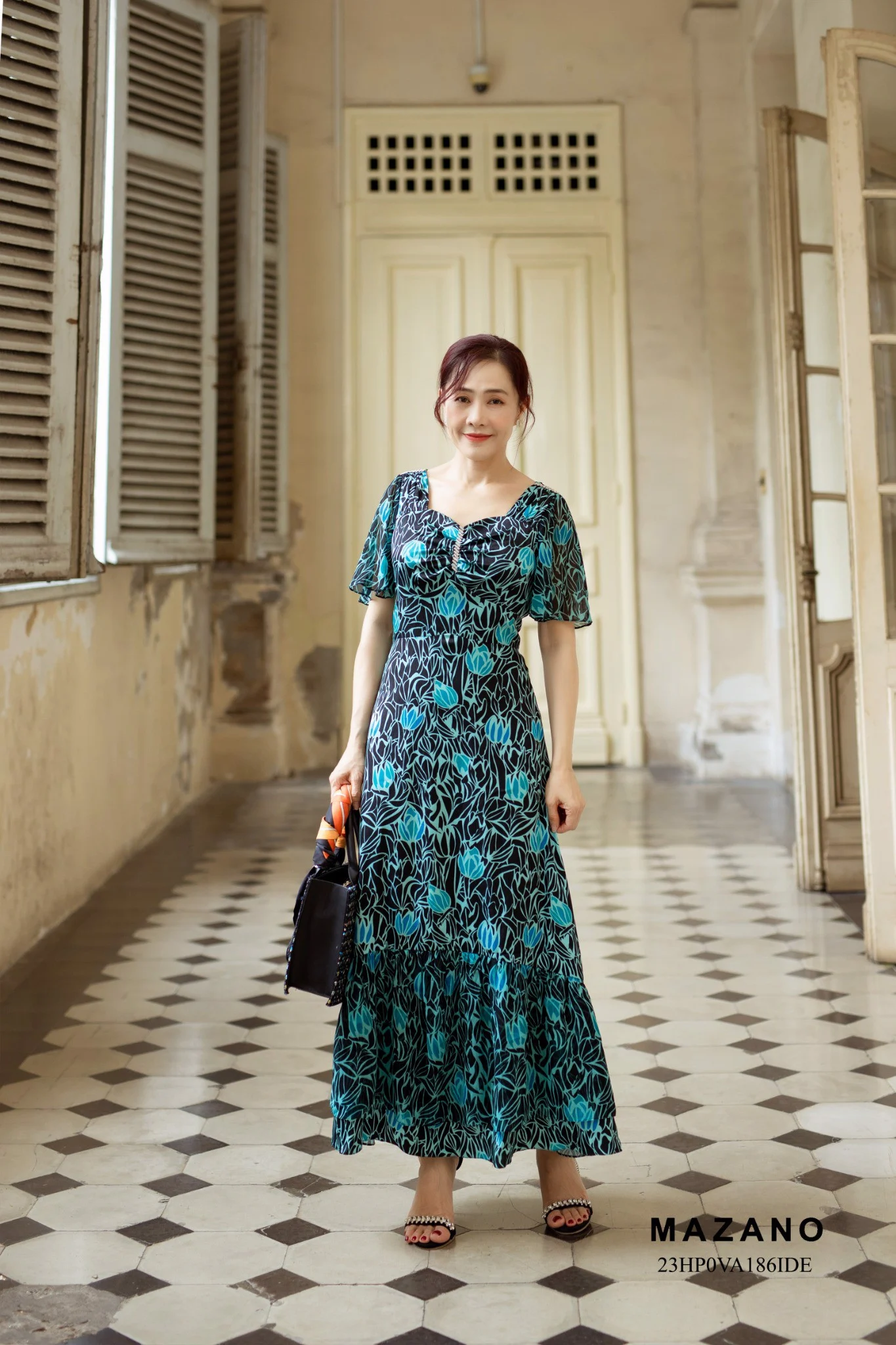 Váy đầm Ôm Vải voan Họa tiết hoa in Chân phối bèo Cổ cách điệu Tay ngắn Dài đến mắt cá chân_thumbnail_5