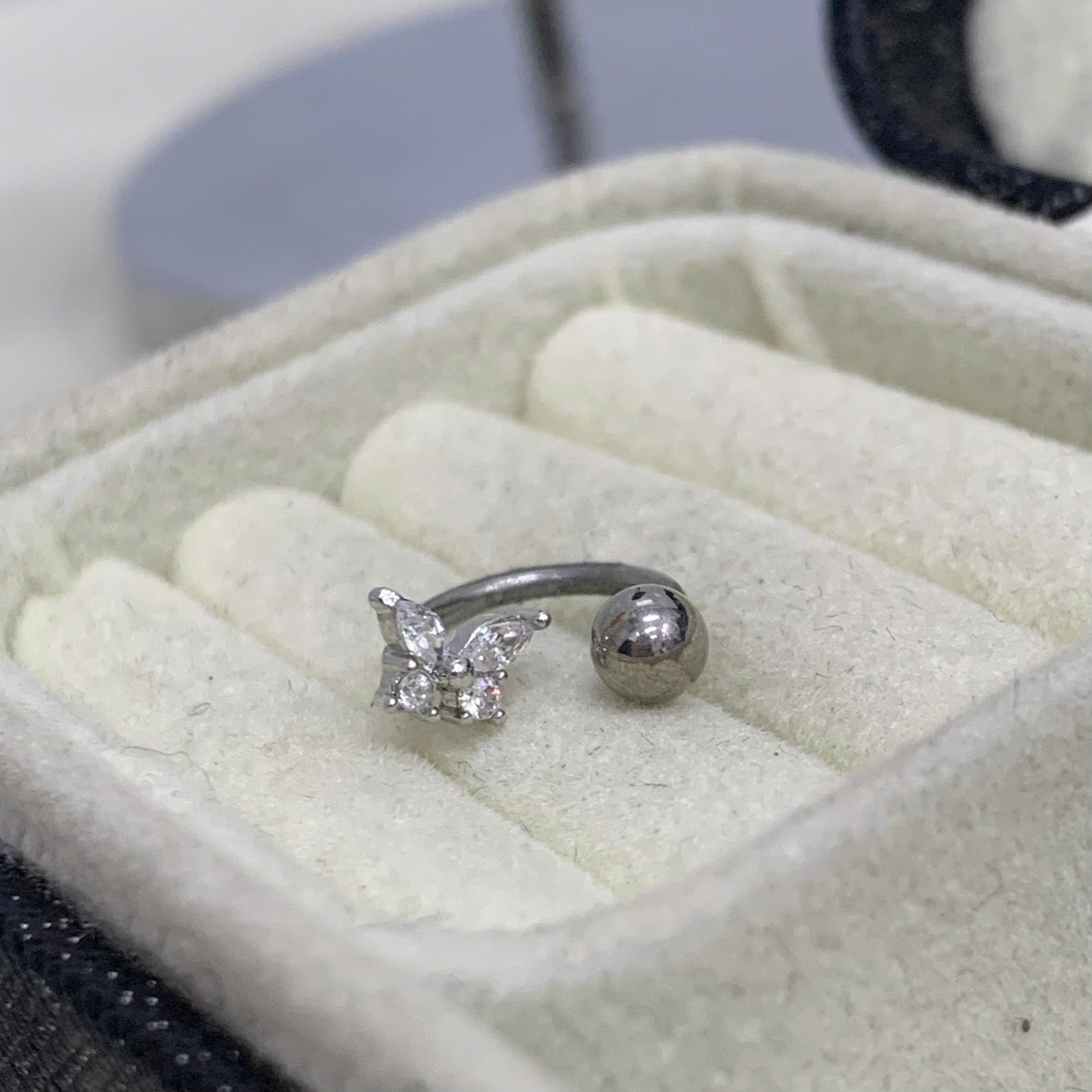 septum thân titan bướm trắng size 6_thumbnail_2