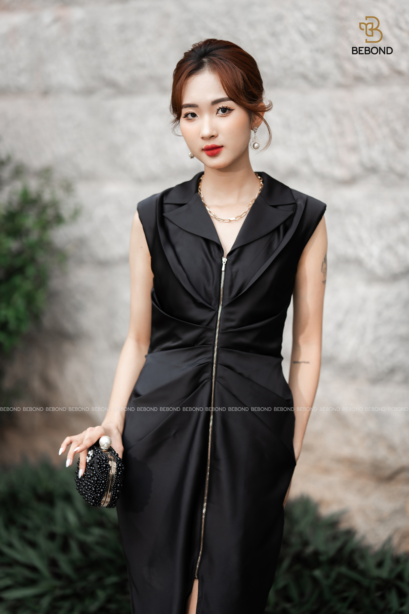 ĐẦM ĐI TIỆC MÀU ĐEN NGẮN TAY - MELY DRESS